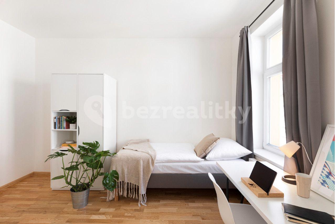 Prenájom bytu 1-izbový 16 m², Holandská, Praha, Praha