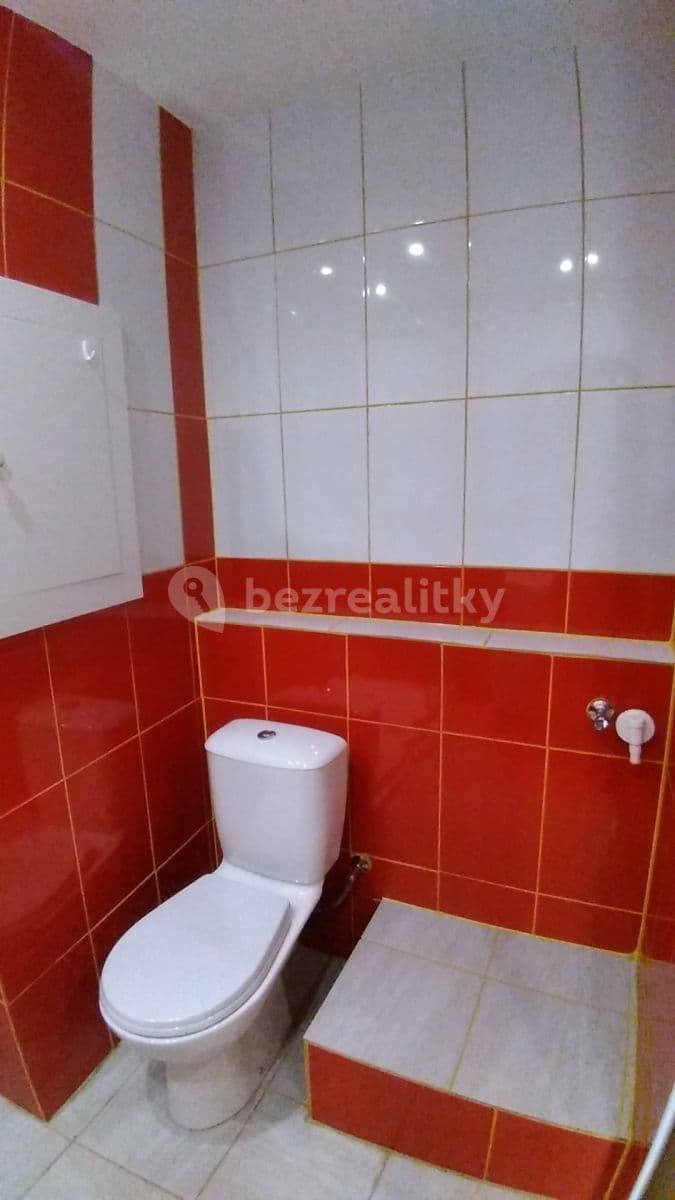 Prenájom bytu 2-izbový 41 m², U Hvězdy, Kladno, Středočeský kraj Prenájom bytu 2-izbový 41 m², U Hvězdy, Kladno, Středočeský kraj