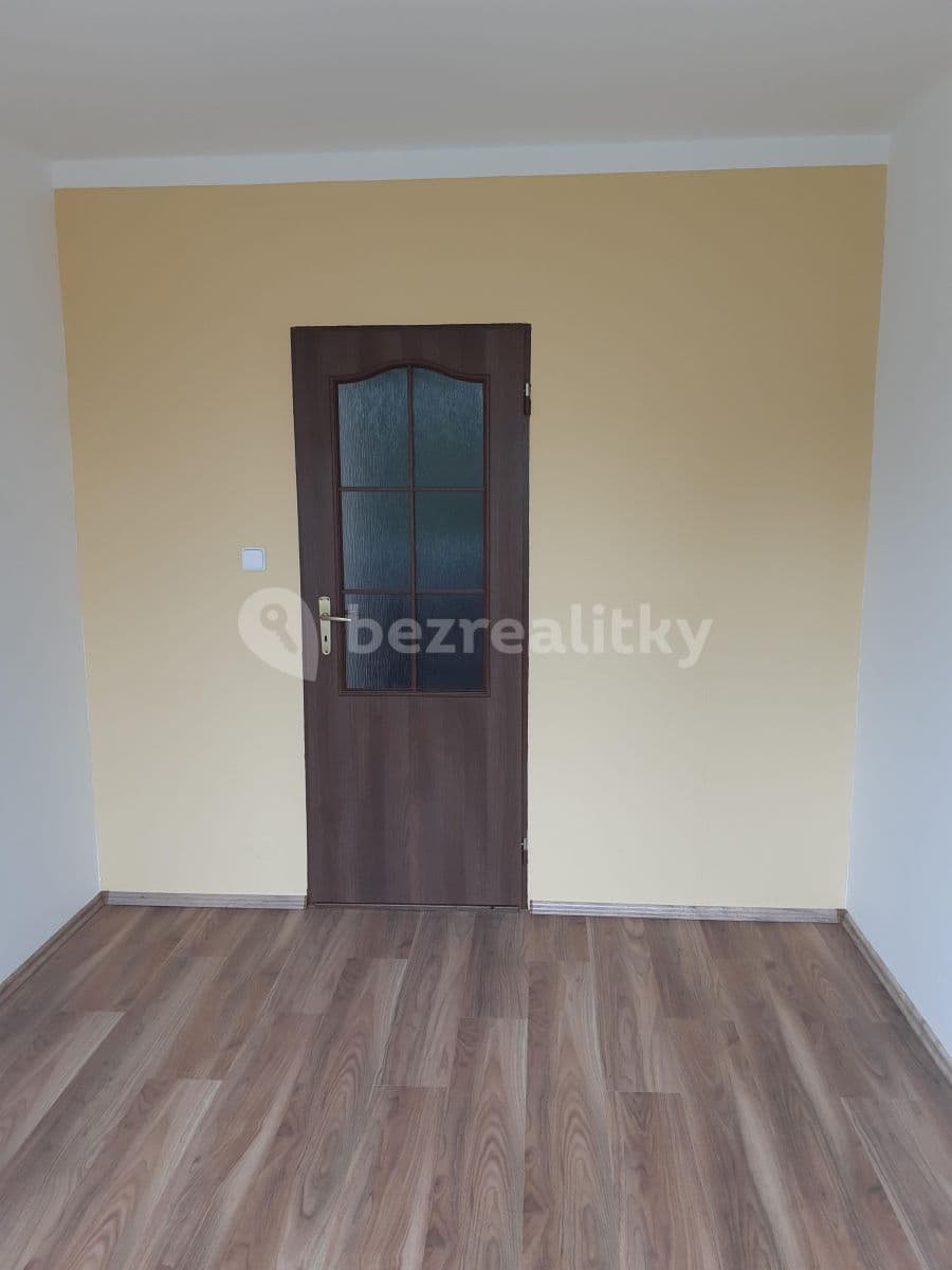 Prenájom bytu 2-izbový 41 m², U Hvězdy, Kladno, Středočeský kraj Prenájom bytu 2-izbový 41 m², U Hvězdy, Kladno, Středočeský kraj