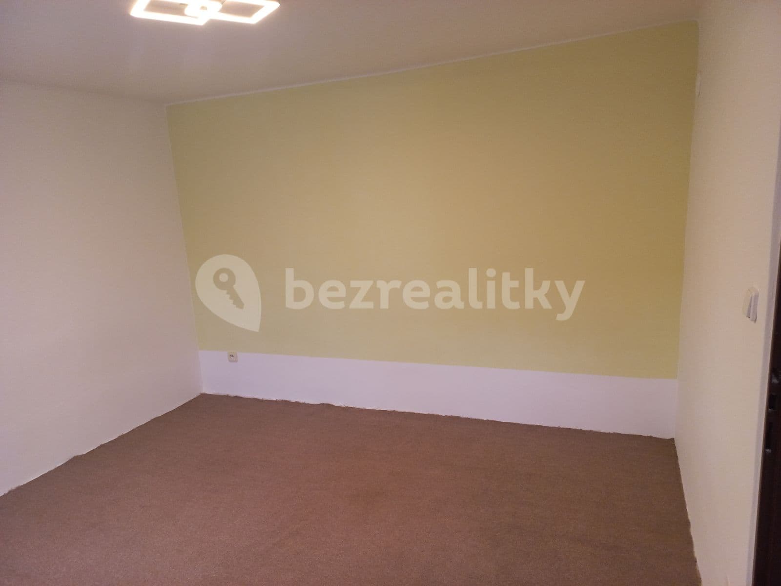 Prenájom bytu 1-izbový 33 m², Jasmínová, Brno, Jihomoravský kraj Prenájom bytu 1-izbový 33 m², Jasmínová, Brno, Jihomoravský kraj