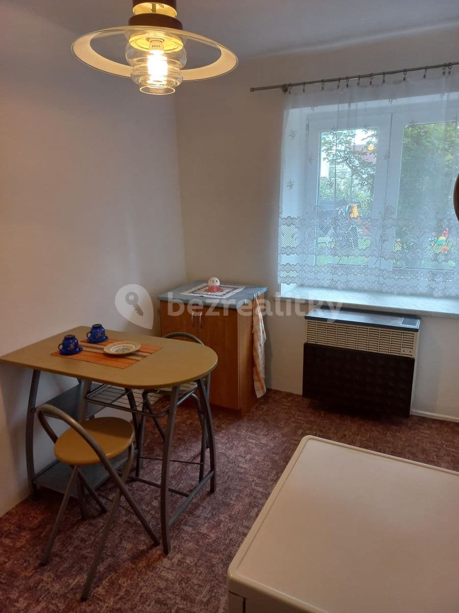 Prenájom bytu 1-izbový 33 m², Jasmínová, Brno, Jihomoravský kraj Prenájom bytu 1-izbový 33 m², Jasmínová, Brno, Jihomoravský kraj