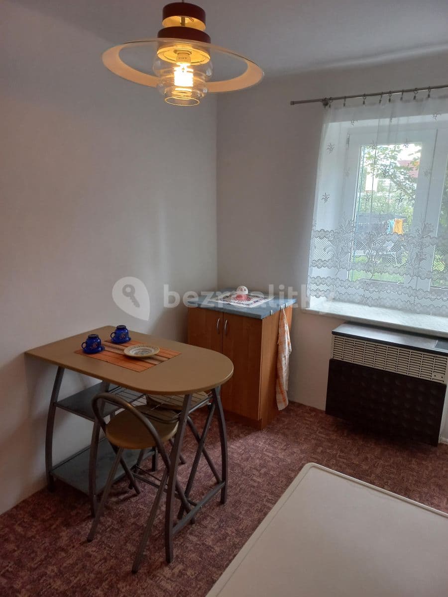 Prenájom bytu 1-izbový 33 m², Jasmínová, Brno, Jihomoravský kraj Prenájom bytu 1-izbový 33 m², Jasmínová, Brno, Jihomoravský kraj