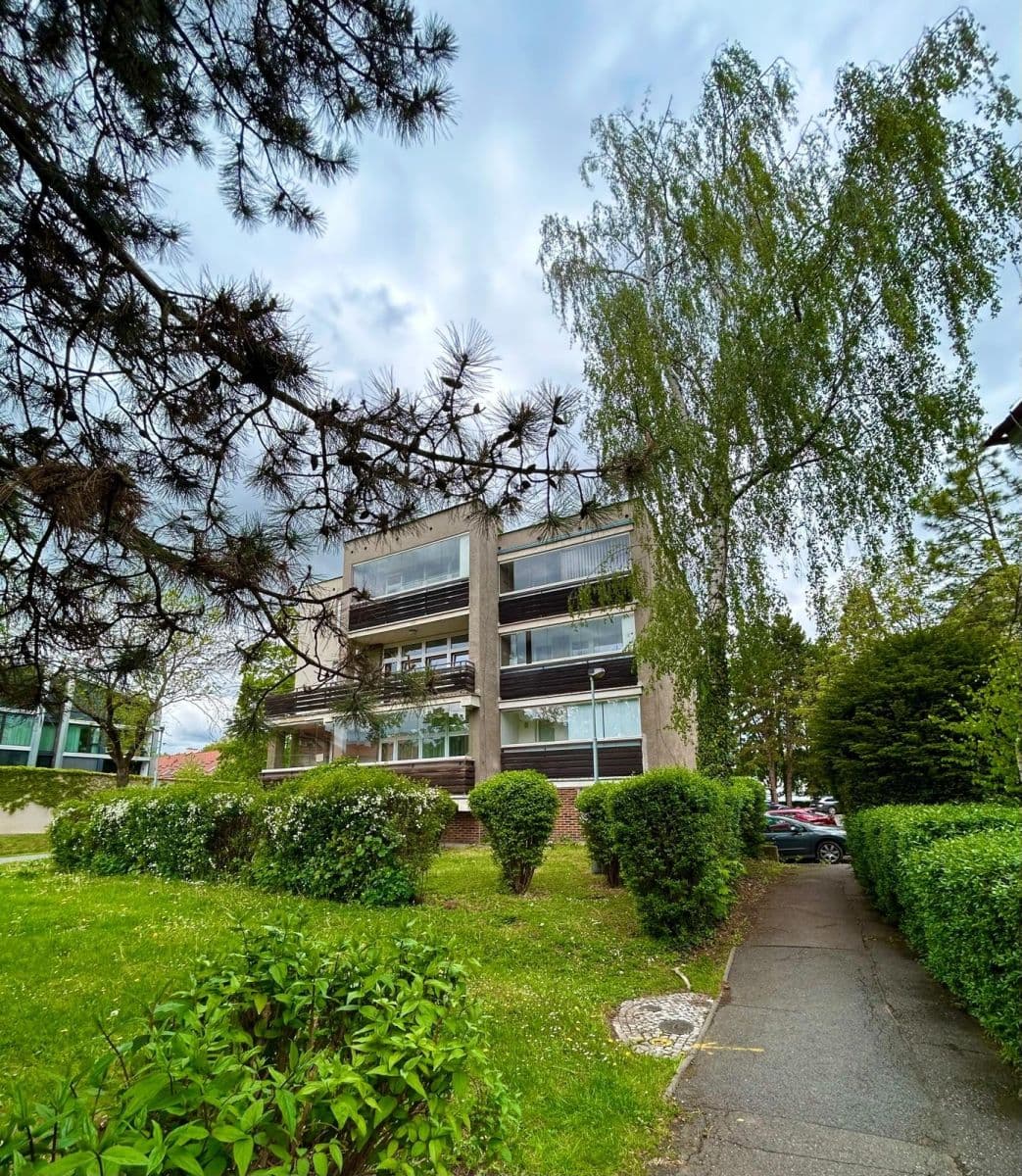 Prenájom bytu 2-izbový 50 m², K Červenému vrchu, Praha, Praha Prenájom bytu 2-izbový 50 m², K Červenému vrchu, Praha, Praha