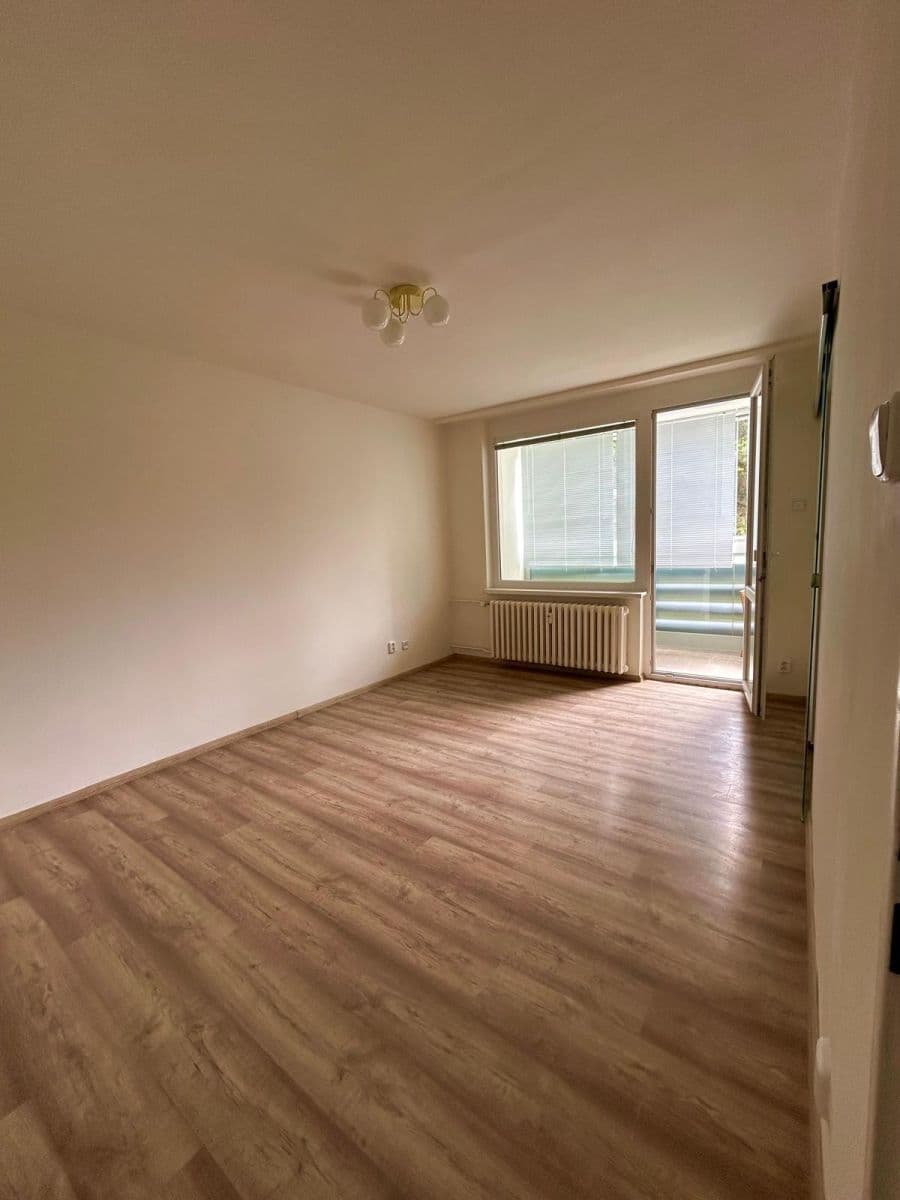Prenájom bytu 2-izbový 50 m², K Červenému vrchu, Praha, Praha Prenájom bytu 2-izbový 50 m², K Červenému vrchu, Praha, Praha
