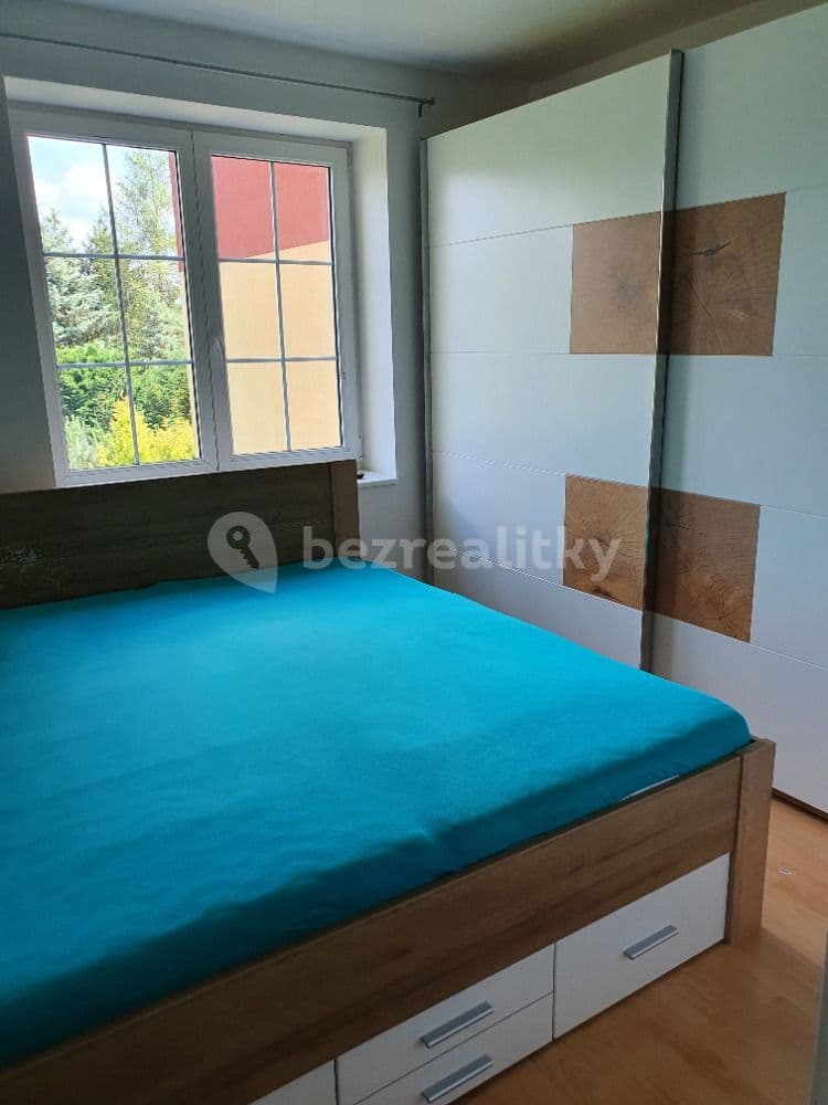 Prenájom bytu 2-izbový 51 m², Vestec, Středočeský kraj Prenájom bytu 2-izbový 51 m², Vestec, Středočeský kraj