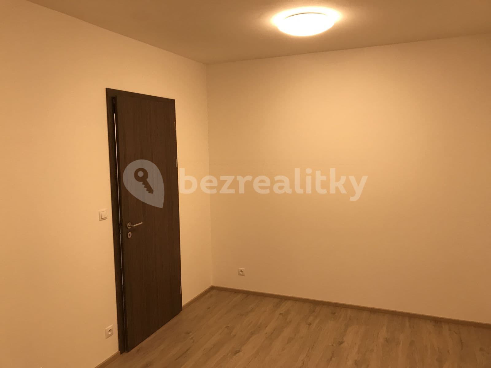 Prenájom bytu 2-izbový 58 m², Toufarova, Praha, Praha Prenájom bytu 2-izbový 58 m², Toufarova, Praha, Praha