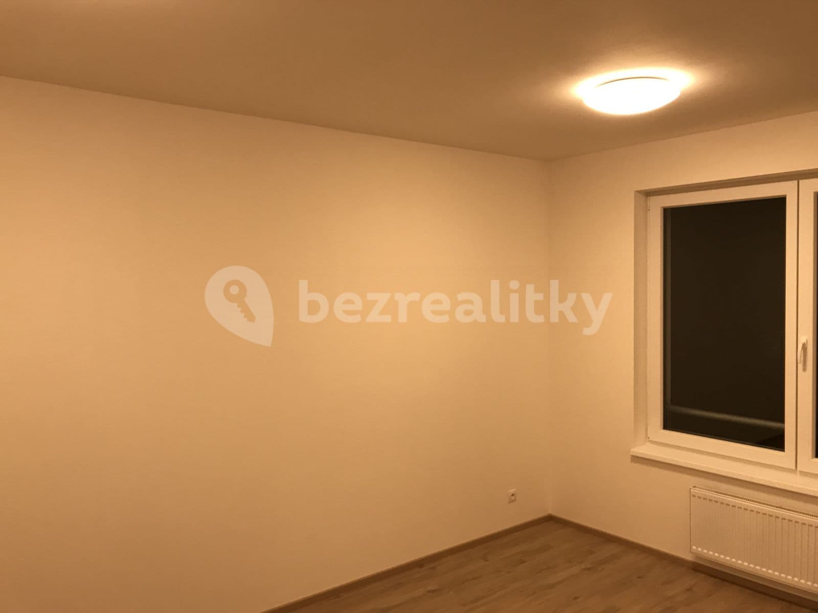 Prenájom bytu 2-izbový 58 m², Toufarova, Praha, Praha Prenájom bytu 2-izbový 58 m², Toufarova, Praha, Praha