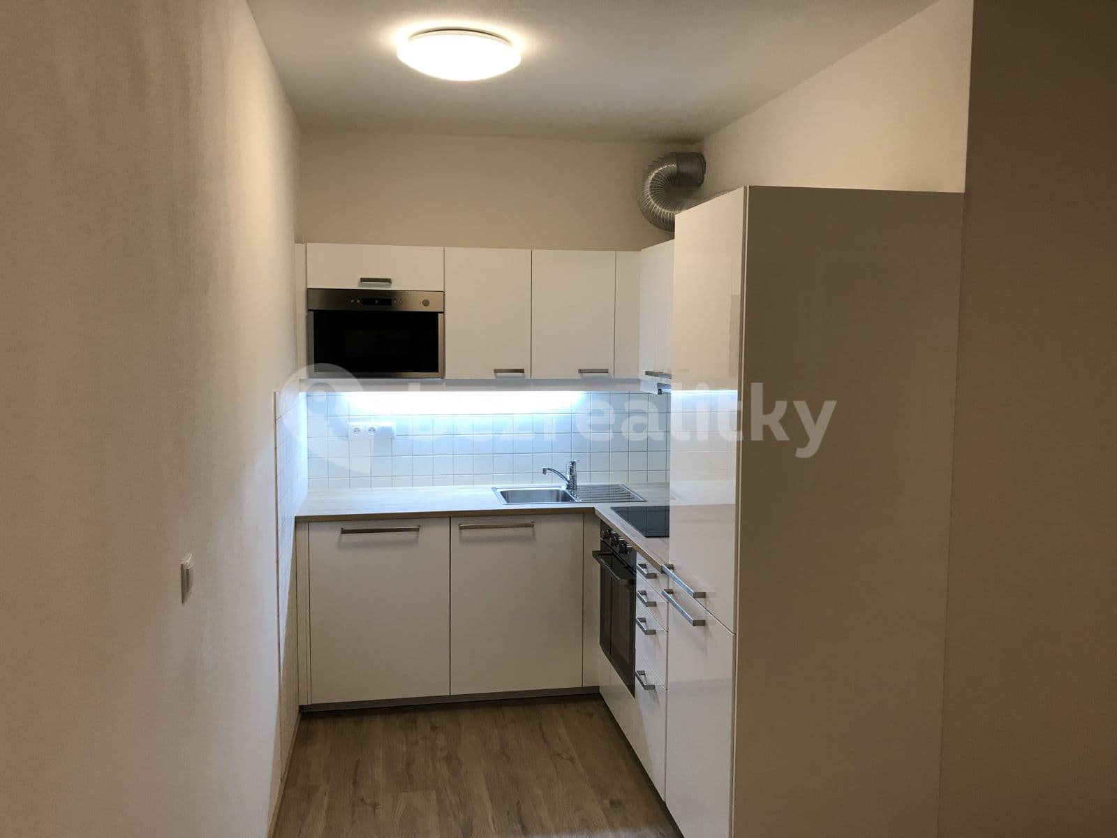 Prenájom bytu 2-izbový 58 m², Toufarova, Praha, Praha Prenájom bytu 2-izbový 58 m², Toufarova, Praha, Praha