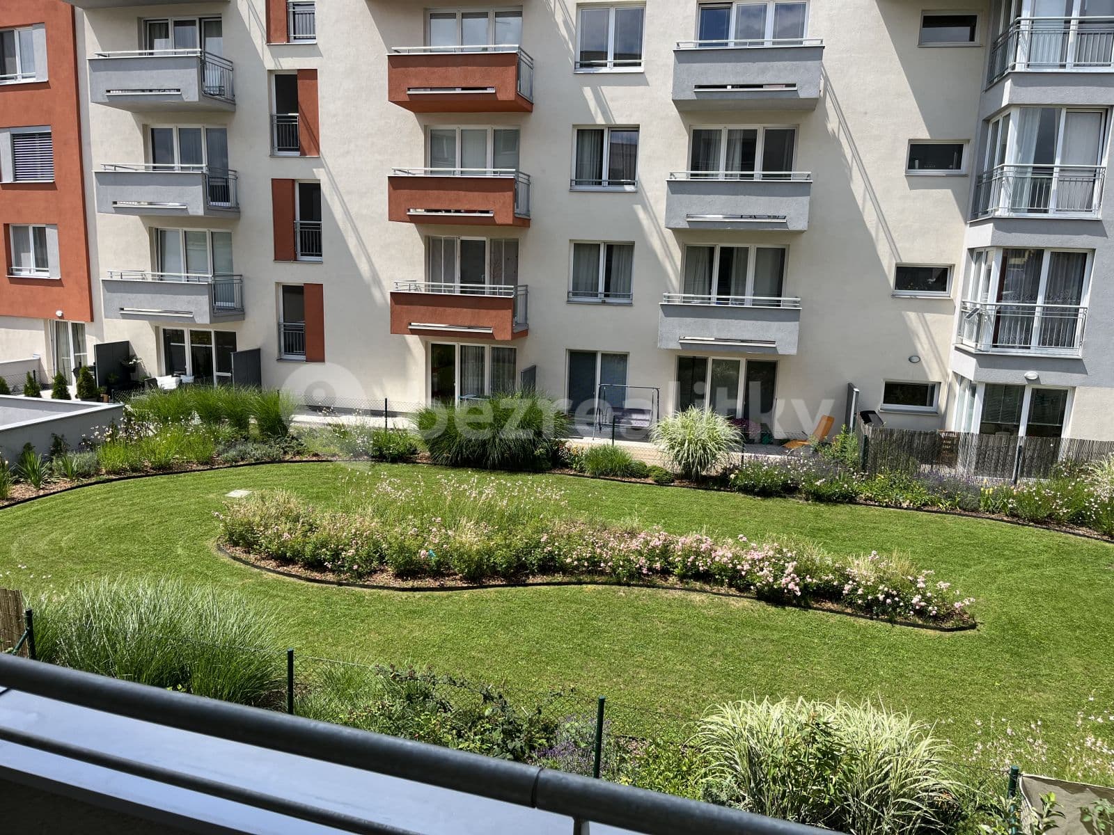 Prenájom bytu 2-izbový 58 m², Toufarova, Praha, Praha Prenájom bytu 2-izbový 58 m², Toufarova, Praha, Praha