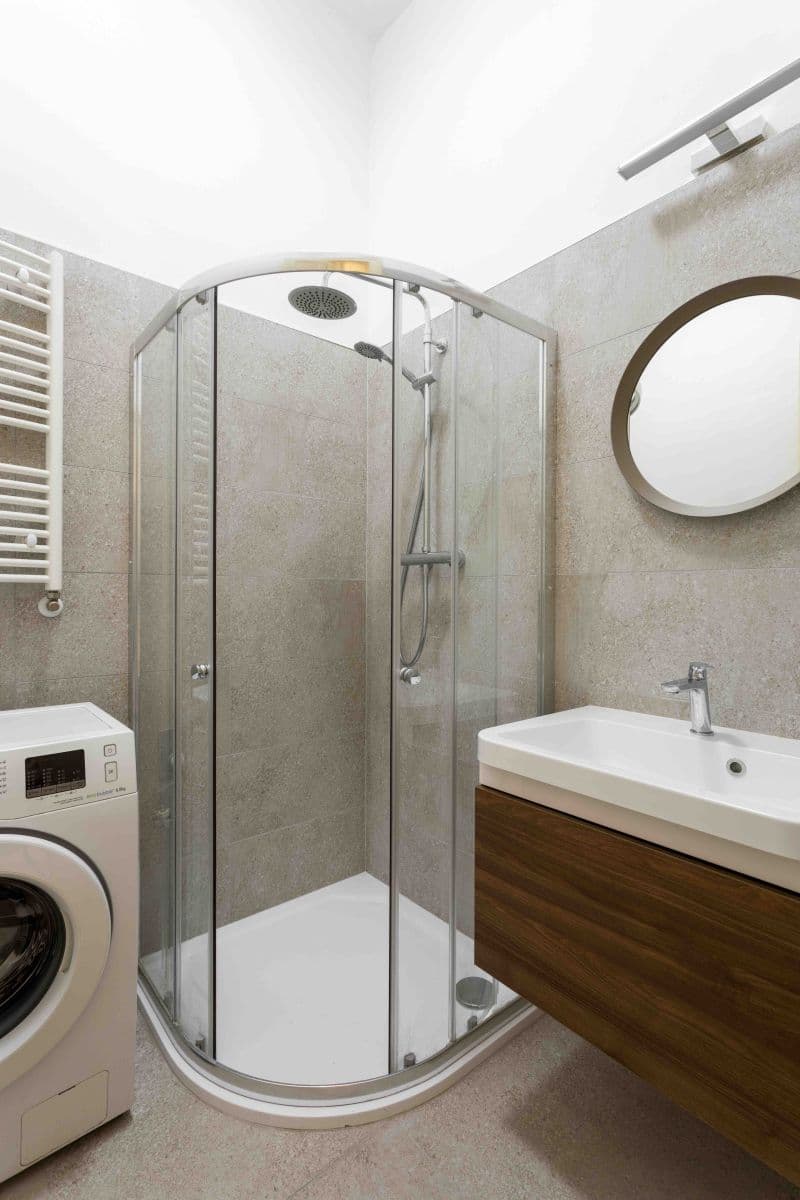 Prenájom bytu 3-izbový 96 m², Křižíkova, Praha, Praha Prenájom bytu 3-izbový 96 m², Křižíkova, Praha, Praha