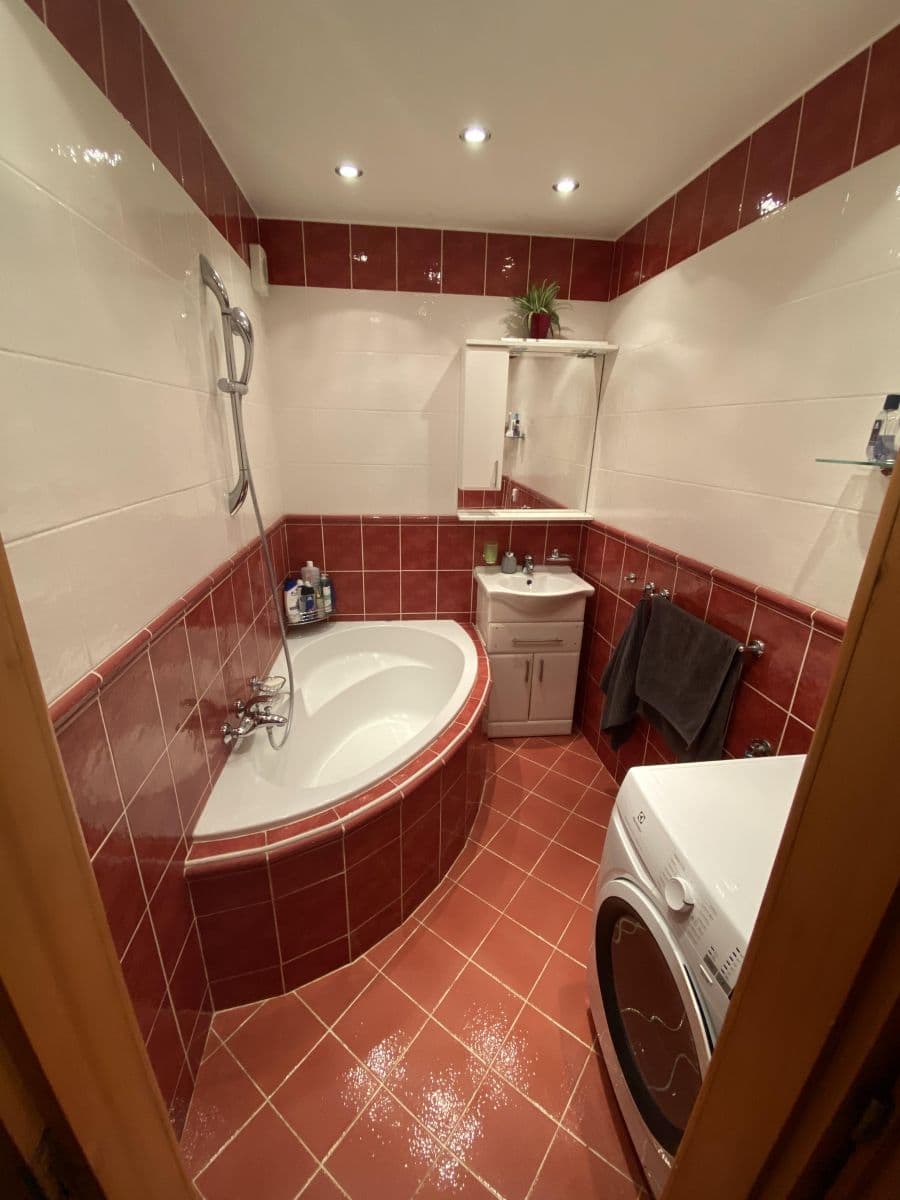 Prenájom bytu 2-izbový 67 m², Cíglerova, Praha, Praha Prenájom bytu 2-izbový 67 m², Cíglerova, Praha, Praha