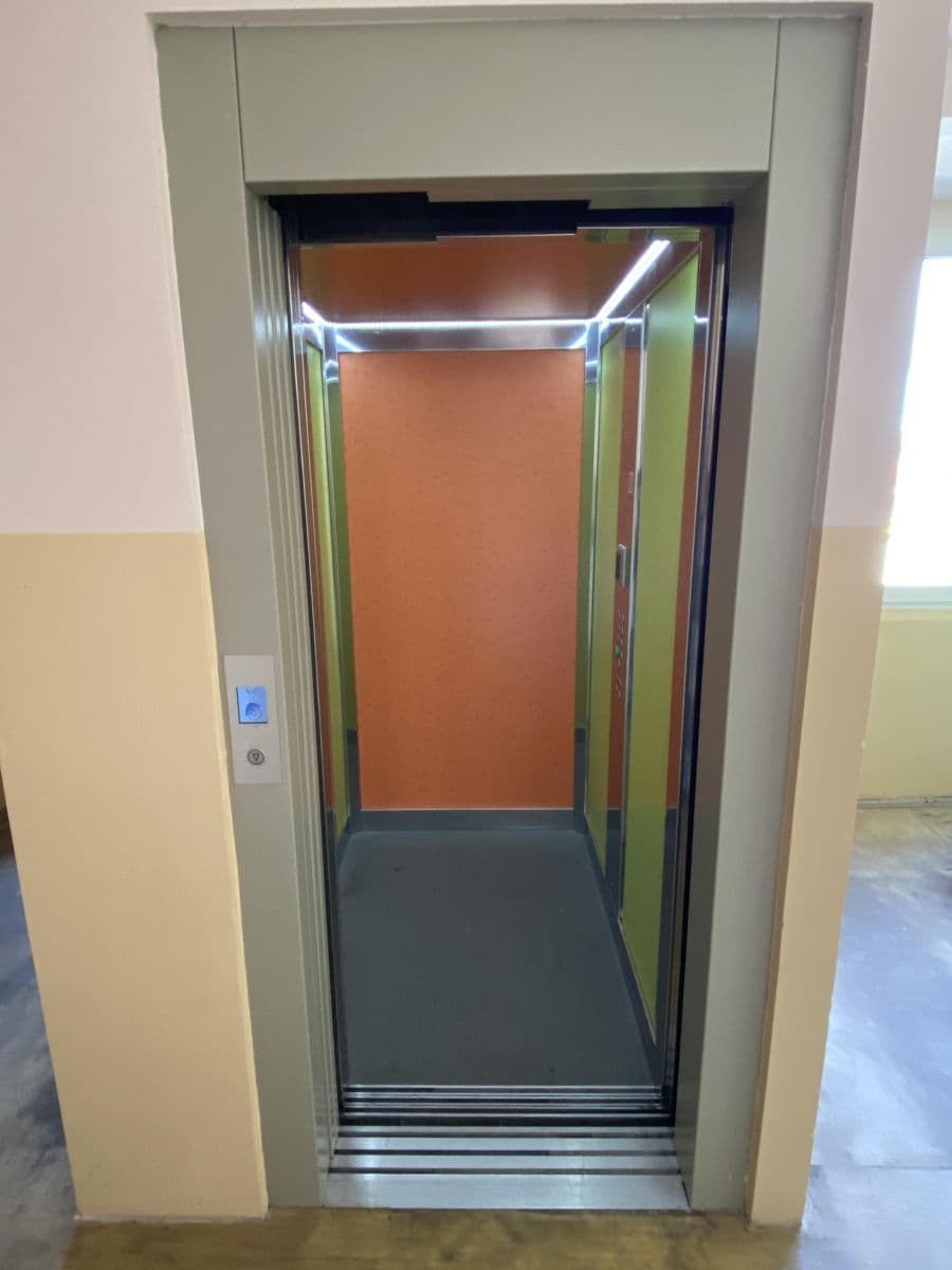 Prenájom bytu 2-izbový 67 m², Cíglerova, Praha, Praha Prenájom bytu 2-izbový 67 m², Cíglerova, Praha, Praha