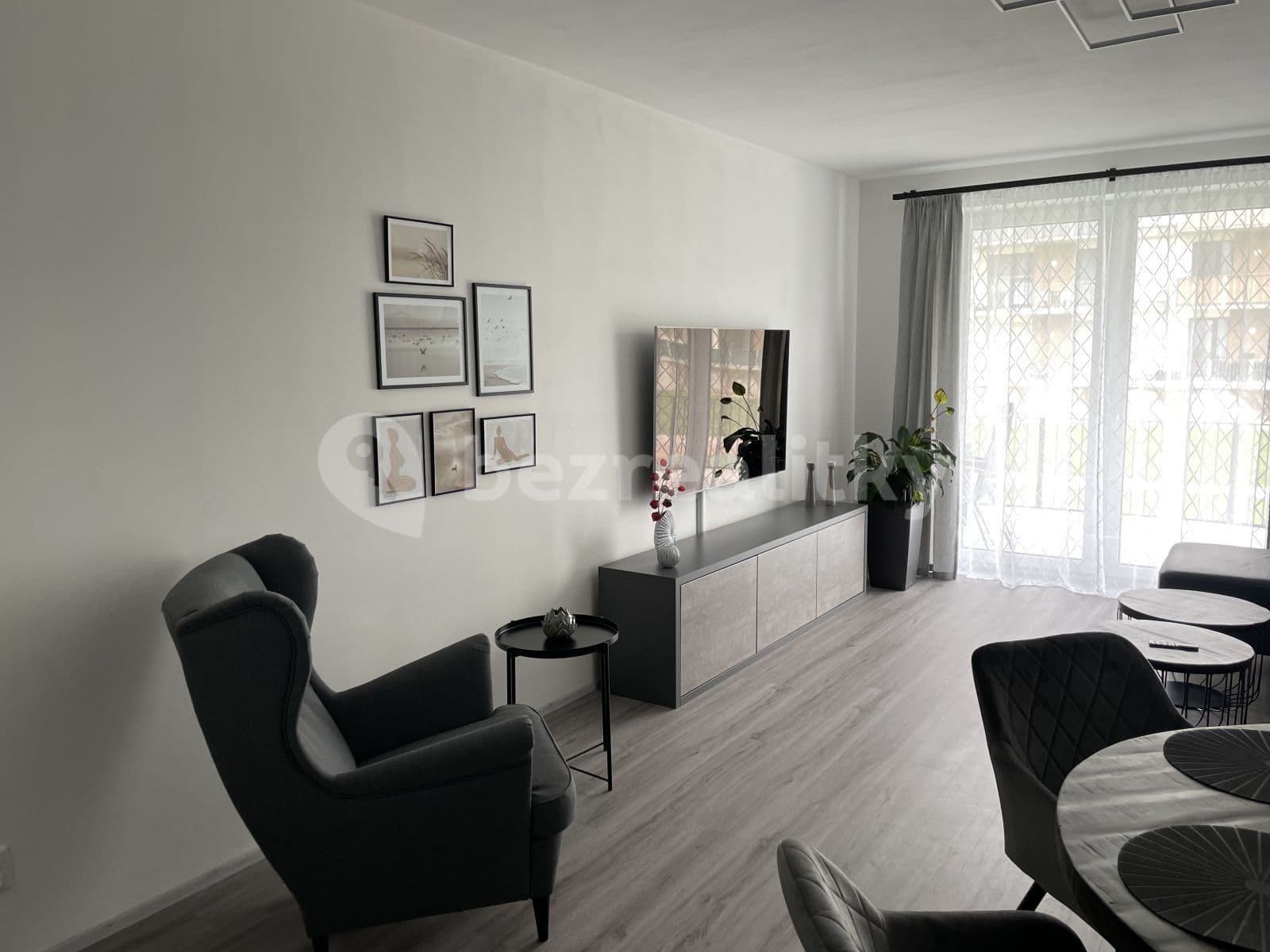 Prenájom bytu 2-izbový 65 m², Kunštátská, Poděbrady, Středočeský kraj Prenájom bytu 2-izbový 65 m², Kunštátská, Poděbrady, Středočeský kraj