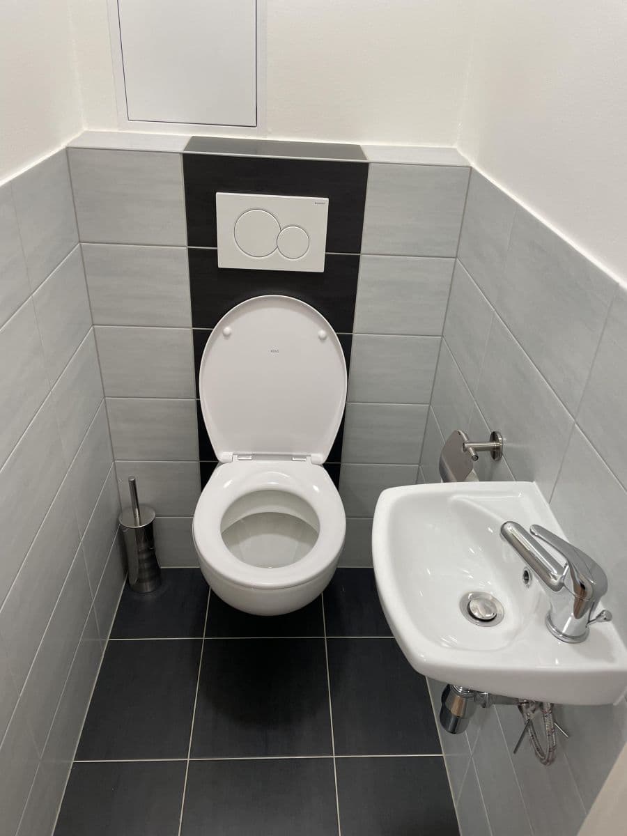 Prenájom bytu 2-izbový 60 m², Odolena Voda, Středočeský kraj Prenájom bytu 2-izbový 60 m², Odolena Voda, Středočeský kraj