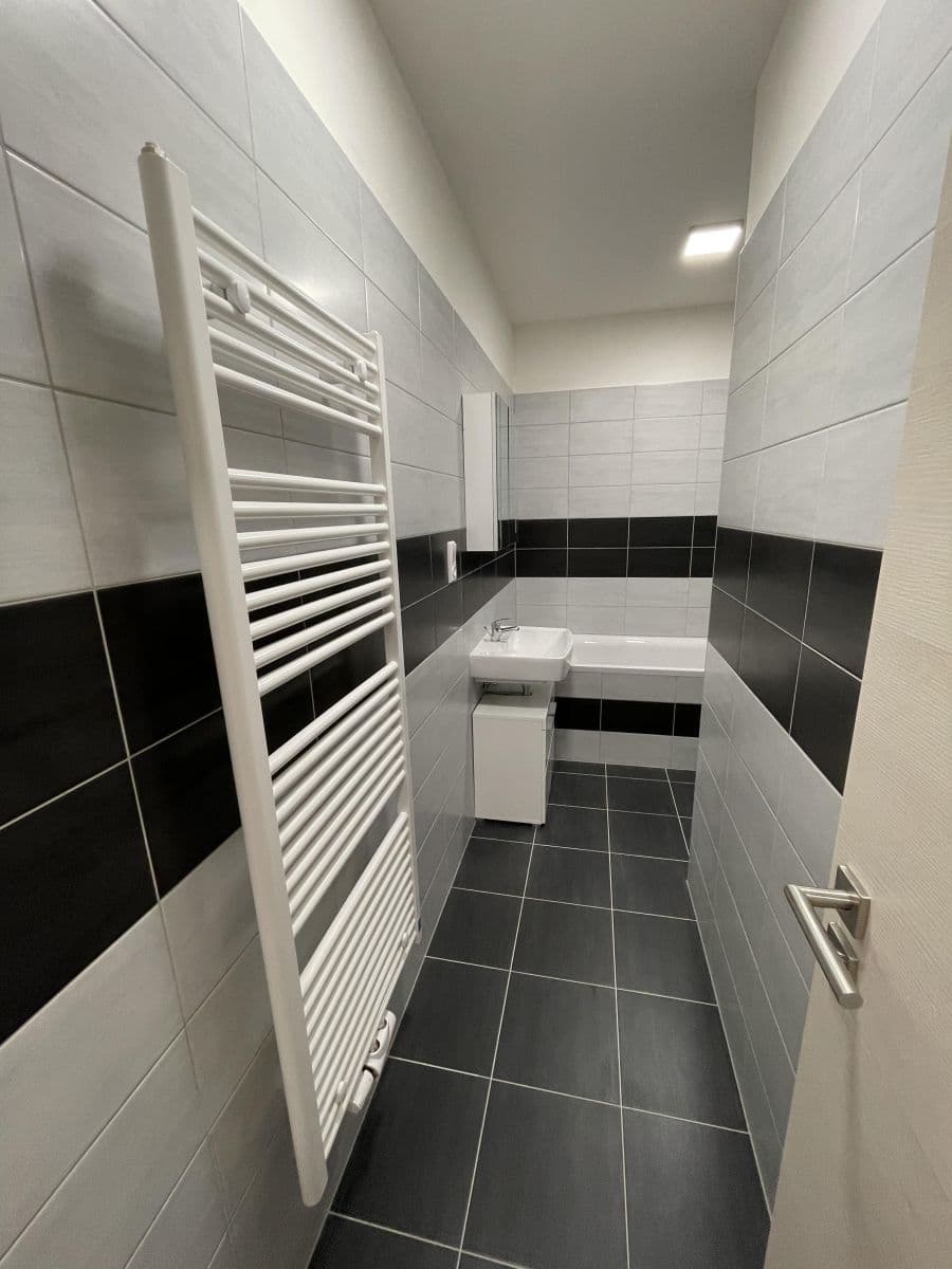 Prenájom bytu 2-izbový 60 m², Odolena Voda, Středočeský kraj Prenájom bytu 2-izbový 60 m², Odolena Voda, Středočeský kraj