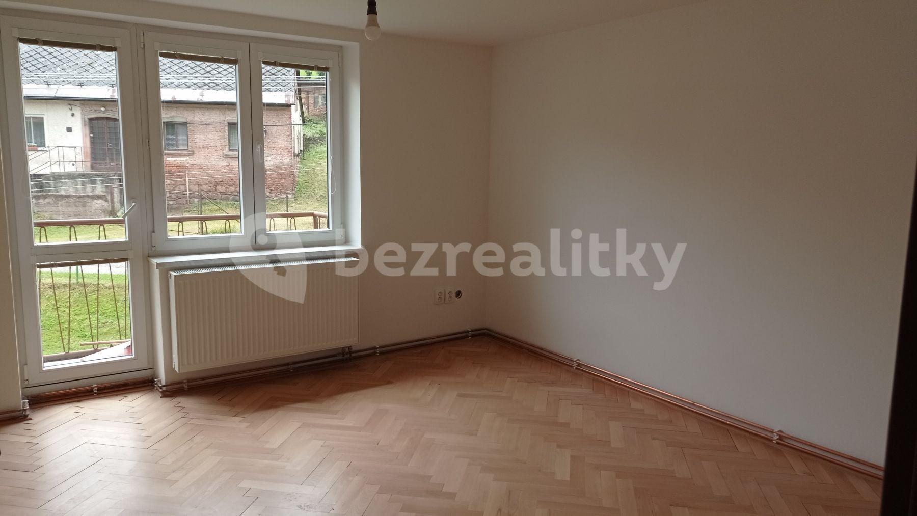 Prenájom bytu 2-izbový 65 m², Trutnov, Královéhradecký kraj