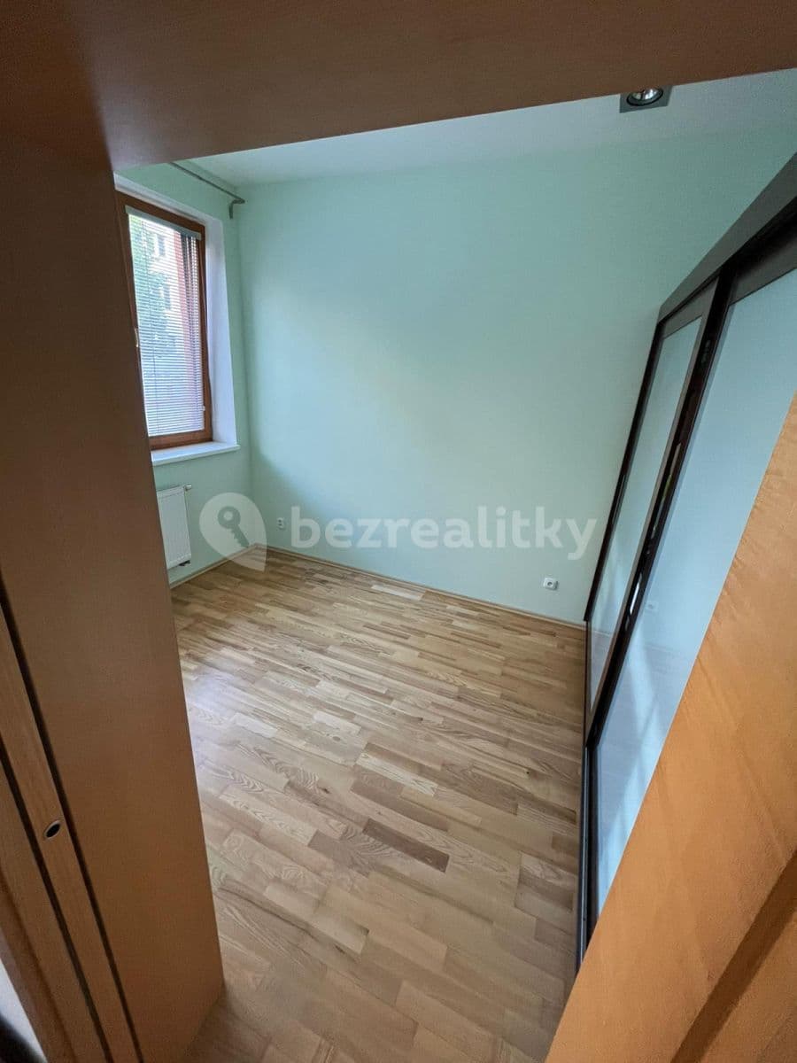 Prenájom bytu 2-izbový 47 m², U reálky, Olomouc, Olomoucký kraj Prenájom bytu 2-izbový 47 m², U reálky, Olomouc, Olomoucký kraj