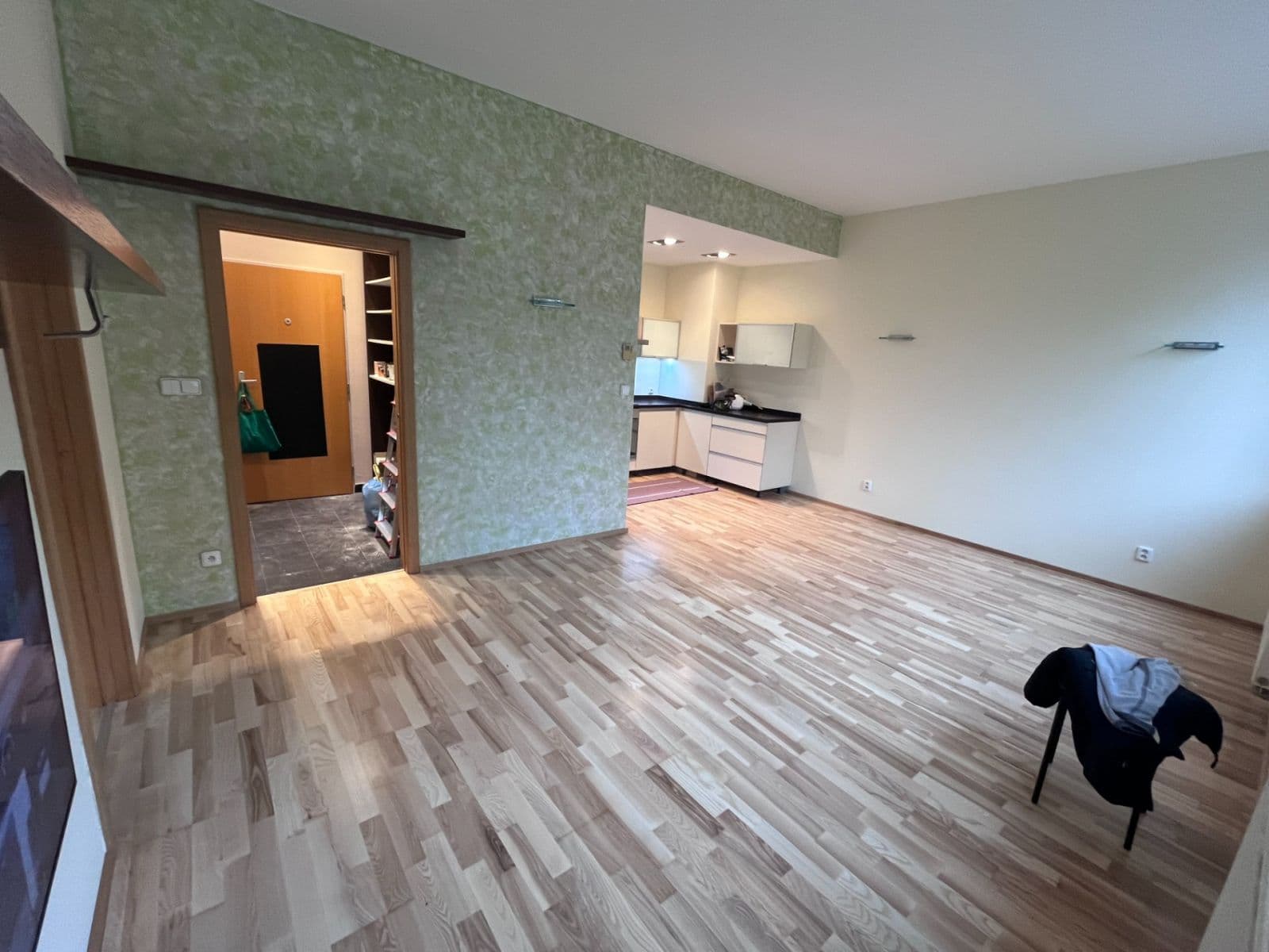 Prenájom bytu 2-izbový 47 m², U reálky, Olomouc, Olomoucký kraj Prenájom bytu 2-izbový 47 m², U reálky, Olomouc, Olomoucký kraj