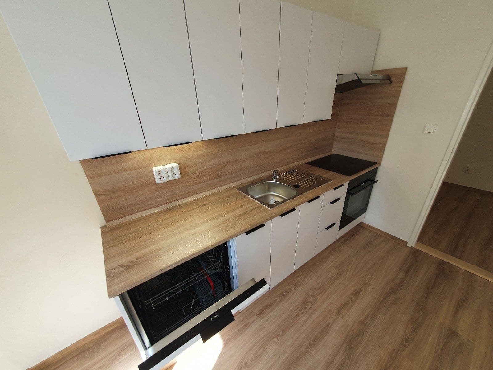 Prenájom bytu 2-izbový 53 m², Jana Wericha, Havířov, Moravskoslezský kraj Prenájom bytu 2-izbový 53 m², Jana Wericha, Havířov, Moravskoslezský kraj