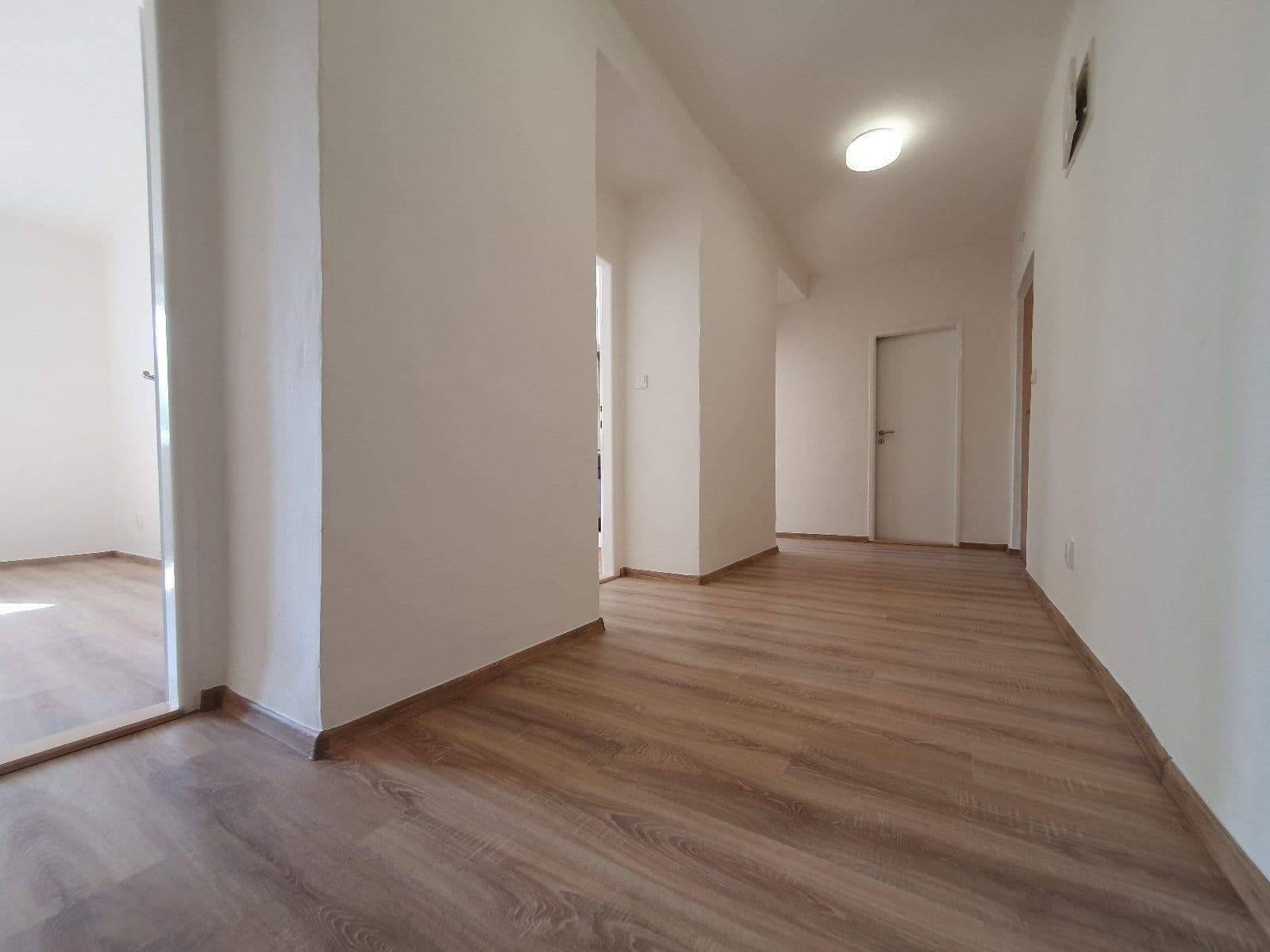 Prenájom bytu 2-izbový 53 m², Jana Wericha, Havířov, Moravskoslezský kraj Prenájom bytu 2-izbový 53 m², Jana Wericha, Havířov, Moravskoslezský kraj