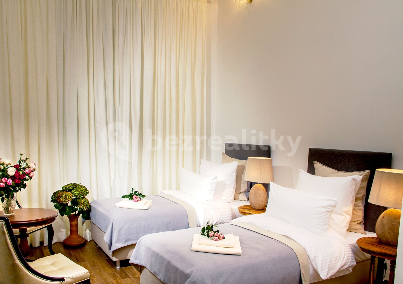 Prenájom bytu 2-izbový 67 m², Balbínova, Praha, Praha Prenájom bytu 2-izbový 67 m², Balbínova, Praha, Praha