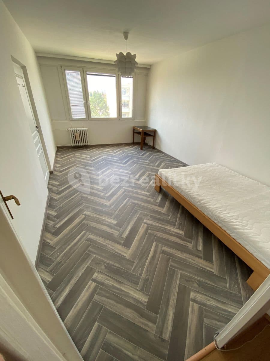 Prenájom bytu 3-izbový 76 m², Hvozdíková, Praha, Praha Prenájom bytu 3-izbový 76 m², Hvozdíková, Praha, Praha