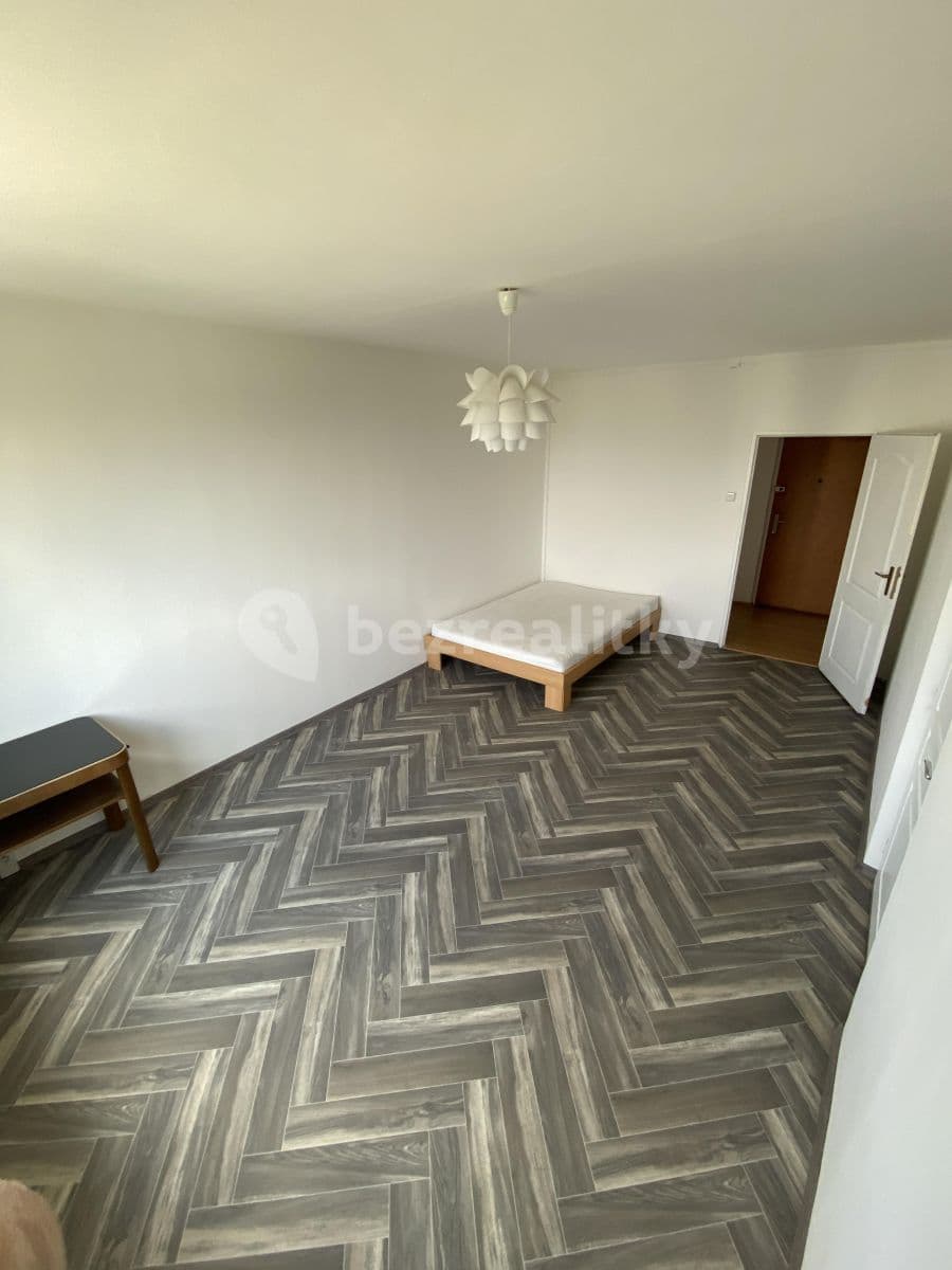 Prenájom bytu 3-izbový 76 m², Hvozdíková, Praha, Praha Prenájom bytu 3-izbový 76 m², Hvozdíková, Praha, Praha