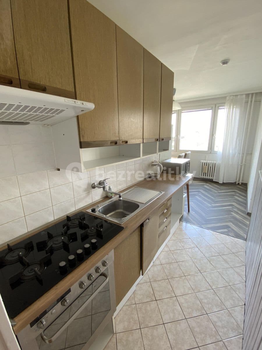 Prenájom bytu 3-izbový 76 m², Hvozdíková, Praha, Praha Prenájom bytu 3-izbový 76 m², Hvozdíková, Praha, Praha
