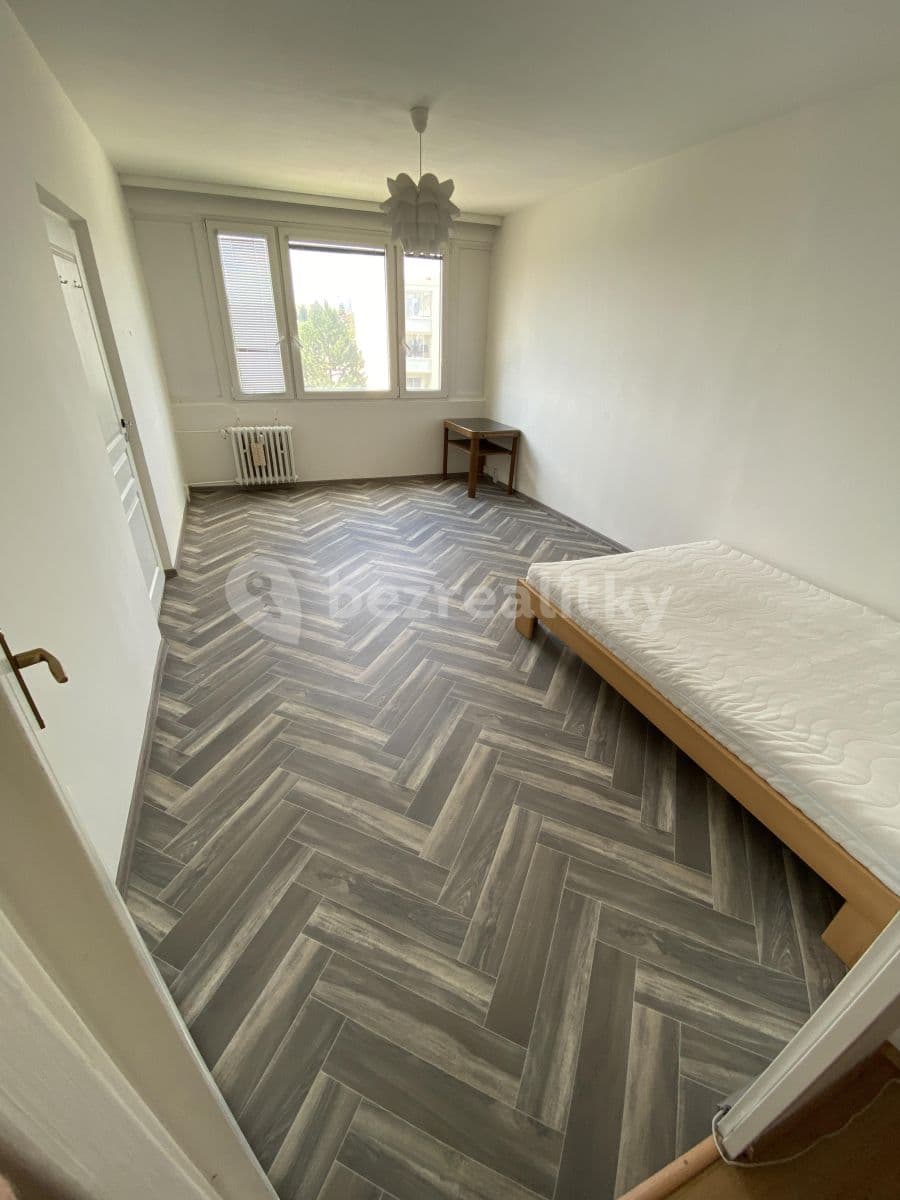 Prenájom bytu 3-izbový 76 m², Hvozdíková, Praha, Praha Prenájom bytu 3-izbový 76 m², Hvozdíková, Praha, Praha