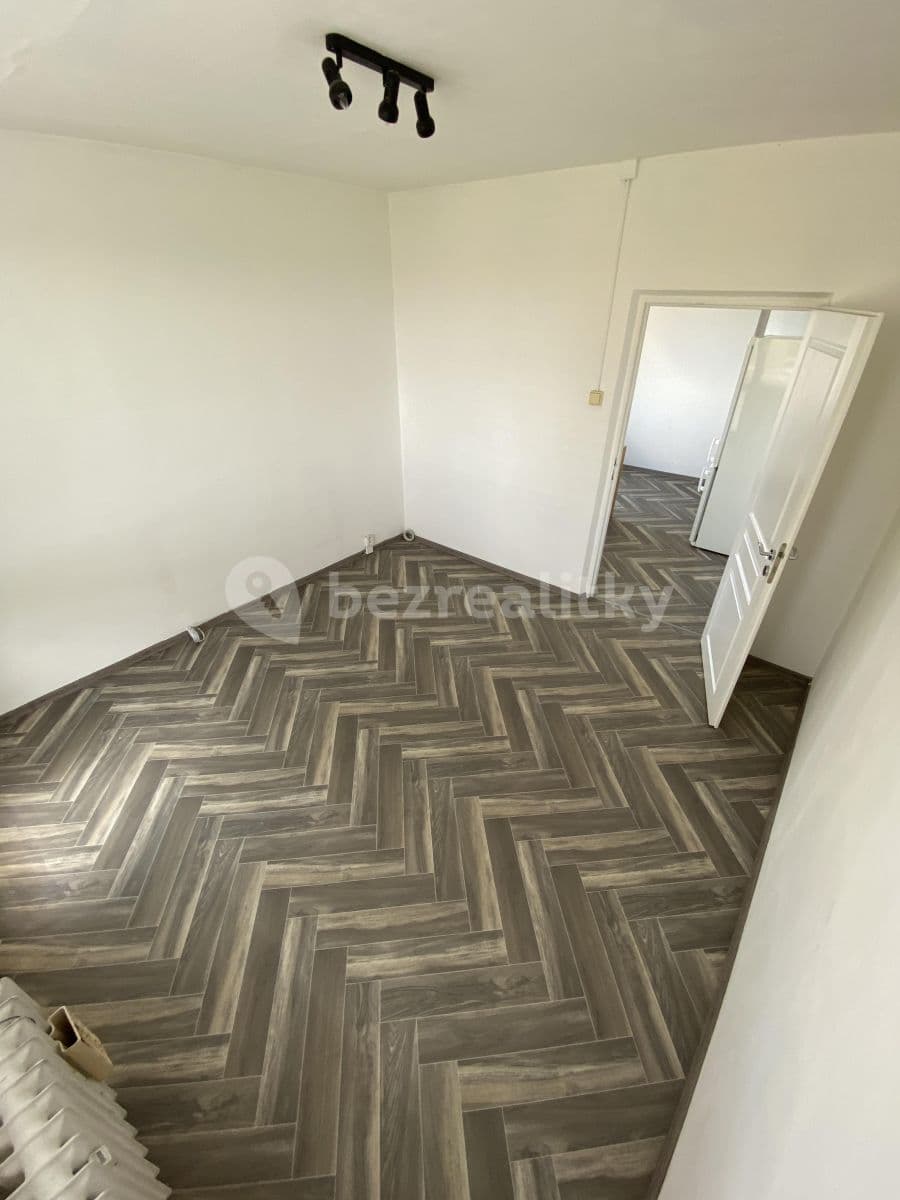 Prenájom bytu 3-izbový 76 m², Hvozdíková, Praha, Praha Prenájom bytu 3-izbový 76 m², Hvozdíková, Praha, Praha