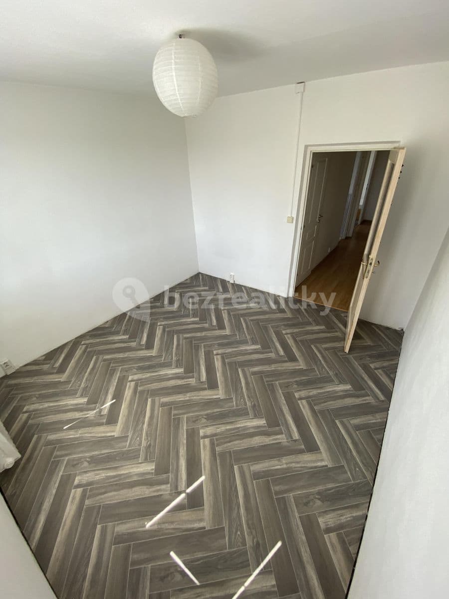 Prenájom bytu 3-izbový 76 m², Hvozdíková, Praha, Praha Prenájom bytu 3-izbový 76 m², Hvozdíková, Praha, Praha