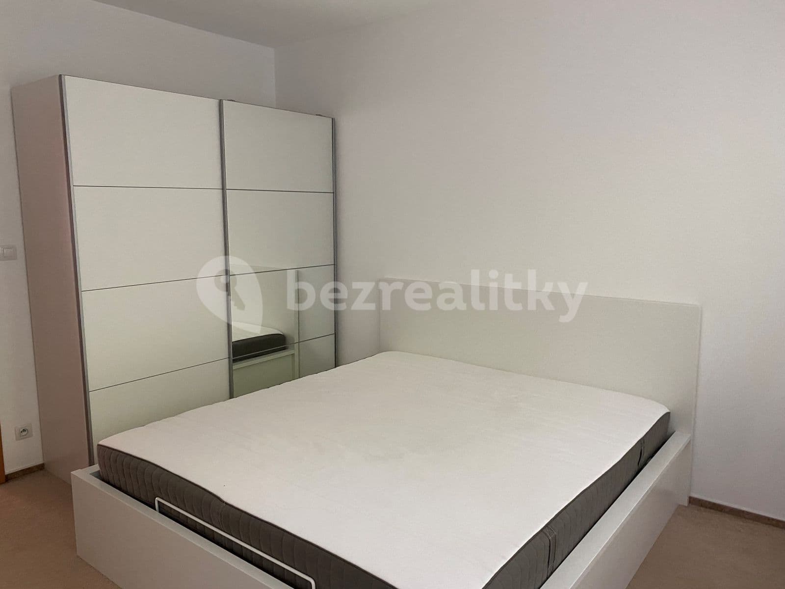 Prenájom bytu 2-izbový 53 m², Na Císařce, Praha, Praha Prenájom bytu 2-izbový 53 m², Na Císařce, Praha, Praha