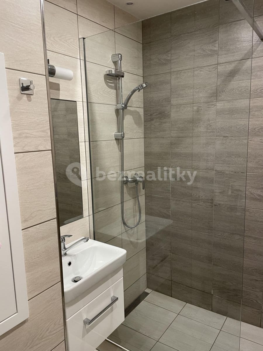 Prenájom bytu 3-izbový 75 m², Voříškova, Brno, Jihomoravský kraj Prenájom bytu 3-izbový 75 m², Voříškova, Brno, Jihomoravský kraj