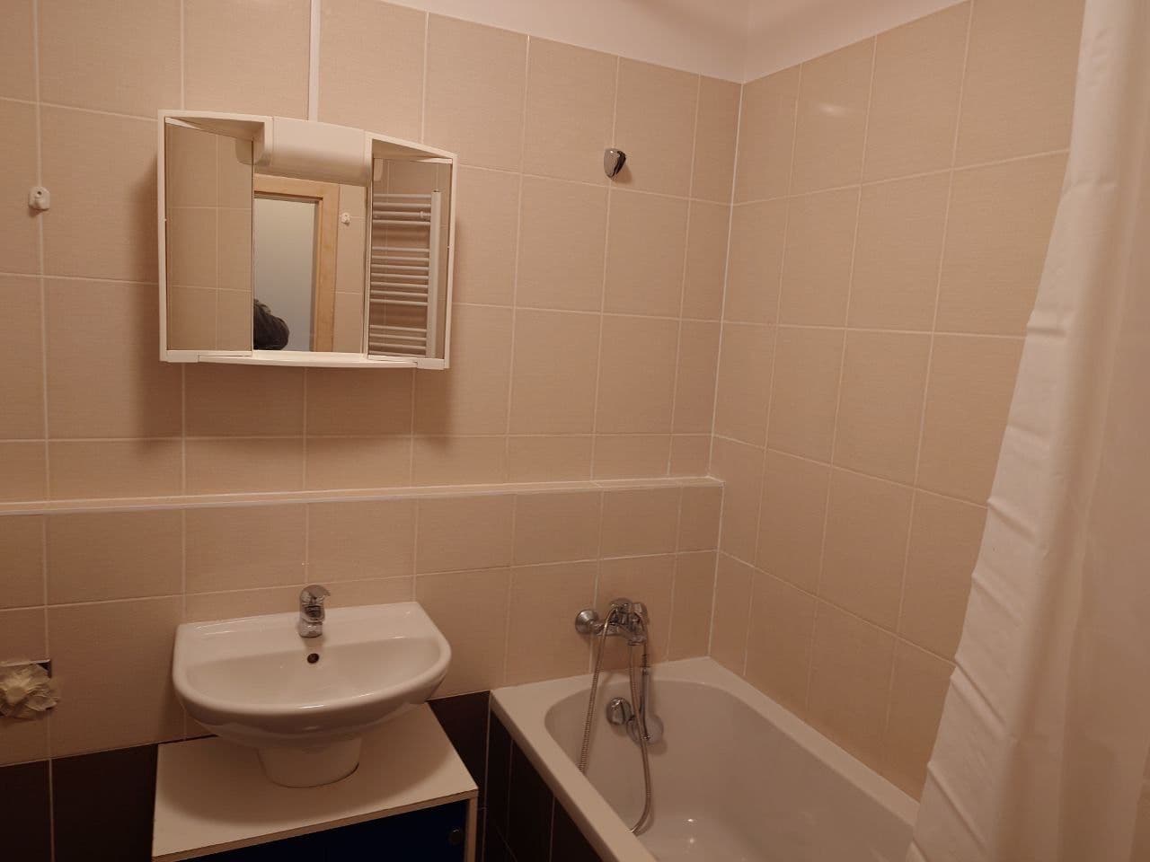 Prenájom bytu 2-izbový 53 m², U Uhříněveské obory, Praha, Praha Prenájom bytu 2-izbový 53 m², U Uhříněveské obory, Praha, Praha