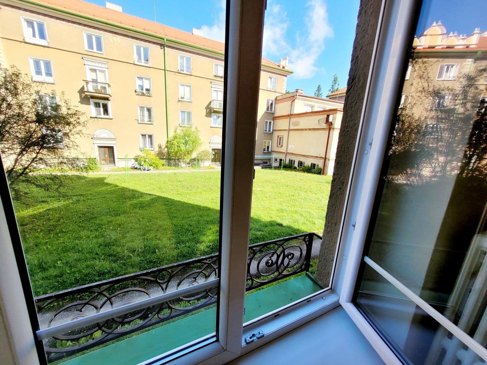 Prenájom bytu 2-izbový 54 m², Šmeralova, Havířov, Moravskoslezský kraj Prenájom bytu 2-izbový 54 m², Šmeralova, Havířov, Moravskoslezský kraj