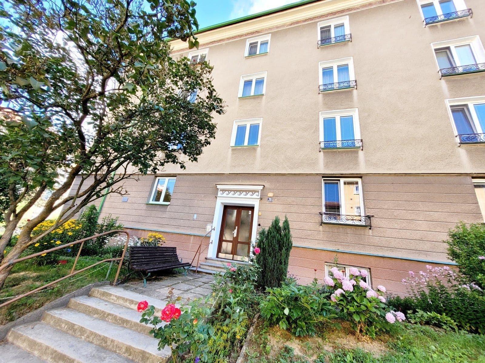 Prenájom bytu 2-izbový 54 m², Šmeralova, Havířov, Moravskoslezský kraj Prenájom bytu 2-izbový 54 m², Šmeralova, Havířov, Moravskoslezský kraj