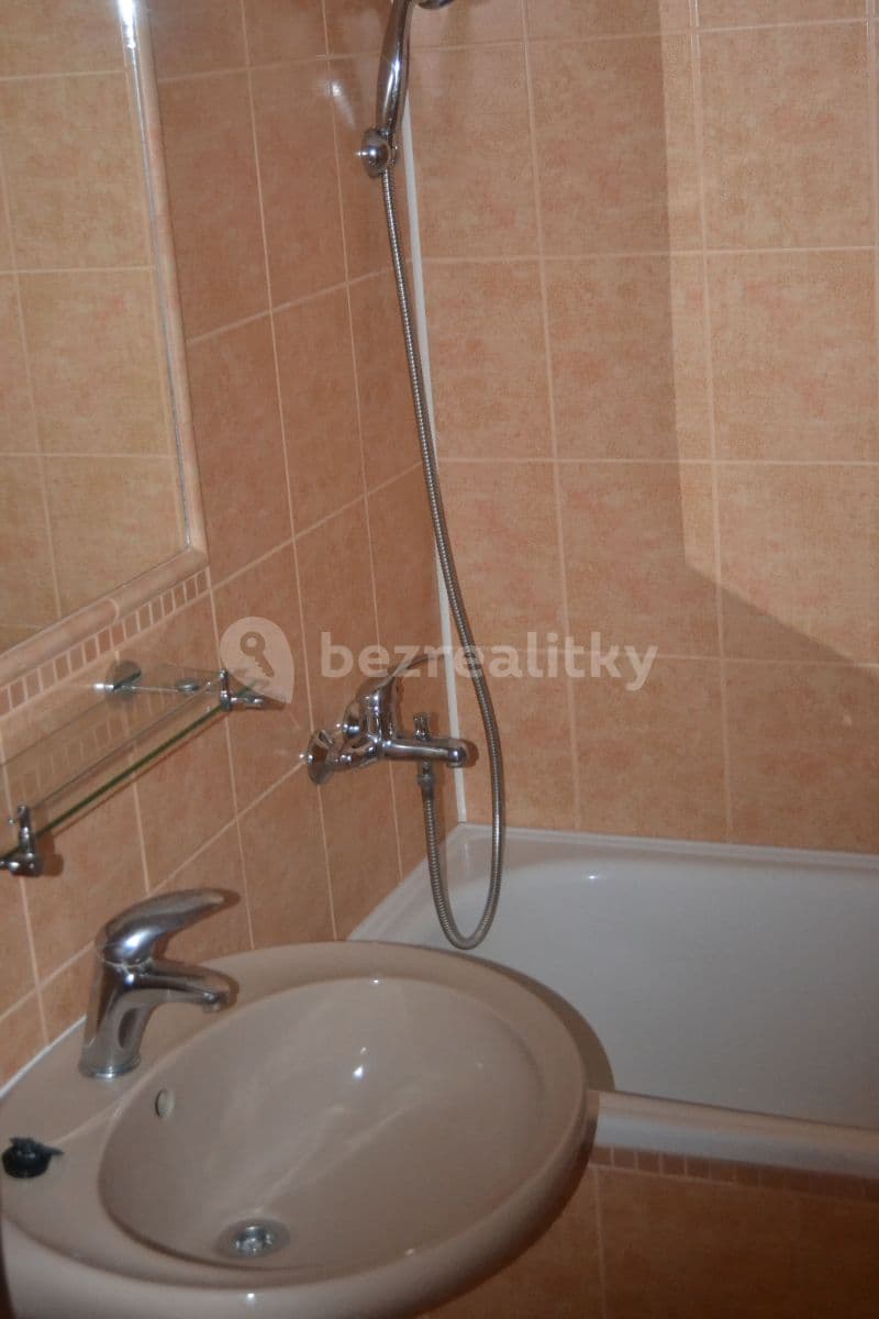 Prenájom bytu 2-izbový 62 m², Kamenická, Děčín, Ústecký kraj Prenájom bytu 2-izbový 62 m², Kamenická, Děčín, Ústecký kraj