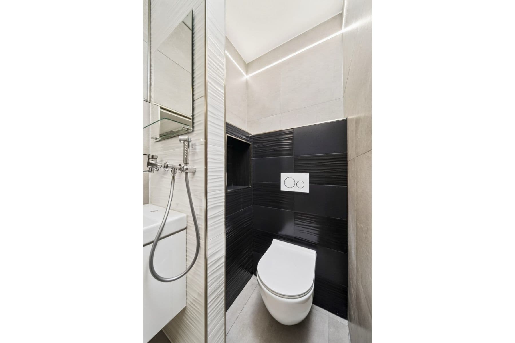 Prenájom bytu 2-izbový 36 m², Na Vinici III., Klášter, Plzeňský kraj Prenájom bytu 2-izbový 36 m², Na Vinici III., Klášter, Plzeňský kraj
