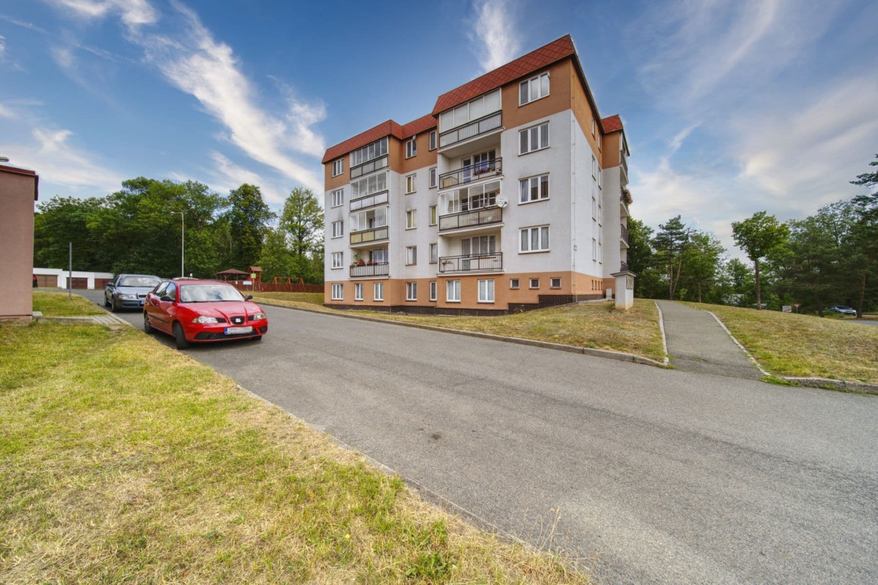 Prenájom bytu 2-izbový 36 m², Na Vinici III., Klášter, Plzeňský kraj Prenájom bytu 2-izbový 36 m², Na Vinici III., Klášter, Plzeňský kraj