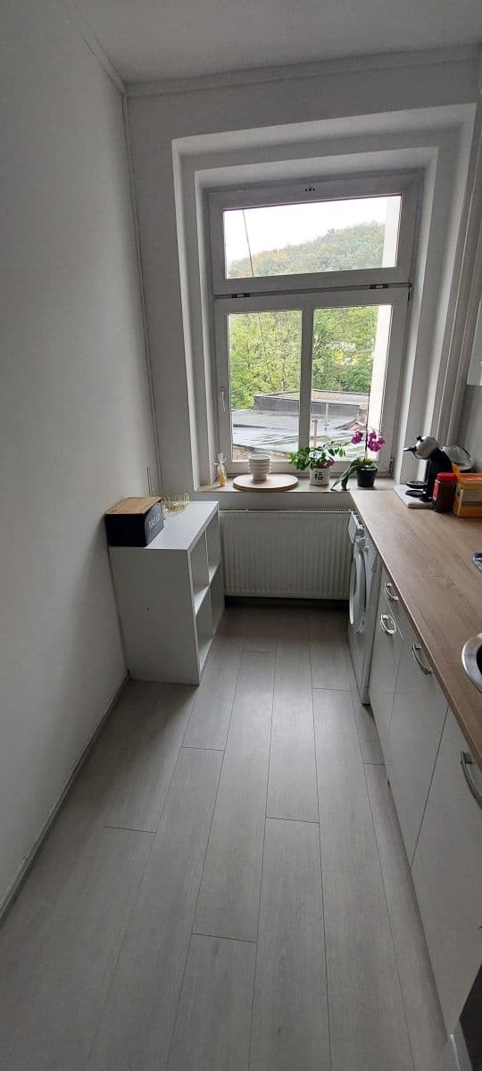 Prenájom bytu 1-izbový 37 m², Masarykova, Ústí nad Labem, Ústecký kraj Prenájom bytu 1-izbový 37 m², Masarykova, Ústí nad Labem, Ústecký kraj