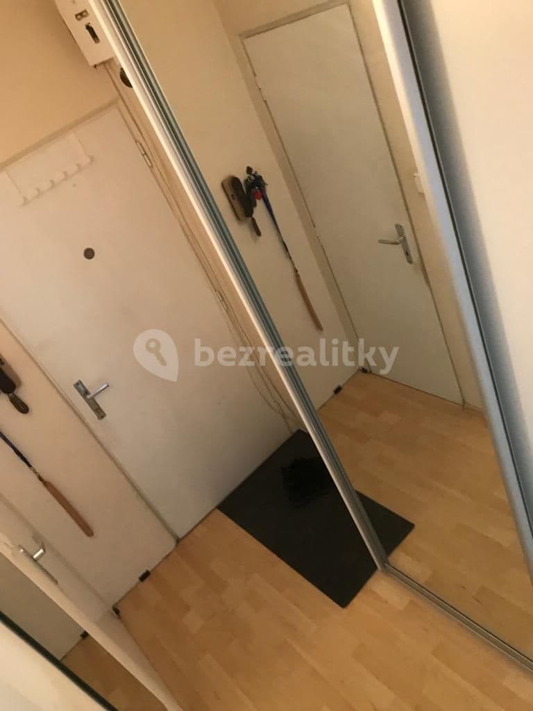 Prenájom bytu 1-izbový 44 m², Karlova Ves, Bratislavský kraj Prenájom bytu 1-izbový 44 m², Karlova Ves, Bratislavský kraj