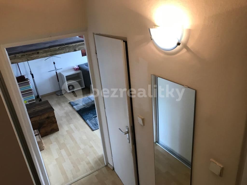 Prenájom bytu 1-izbový 44 m², Karlova Ves, Bratislavský kraj Prenájom bytu 1-izbový 44 m², Karlova Ves, Bratislavský kraj