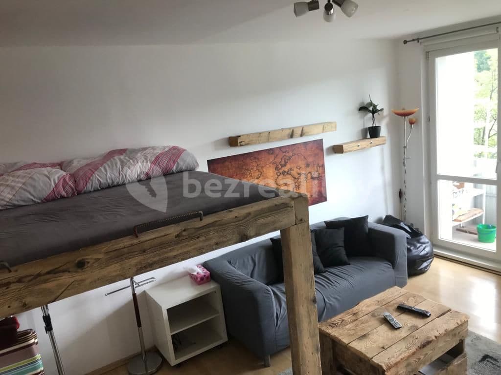Prenájom bytu 1-izbový 44 m², Karlova Ves, Bratislavský kraj Prenájom bytu 1-izbový 44 m², Karlova Ves, Bratislavský kraj