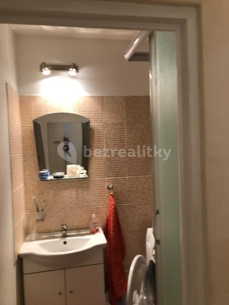 Prenájom bytu 1-izbový 44 m², Karlova Ves, Bratislavský kraj Prenájom bytu 1-izbový 44 m², Karlova Ves, Bratislavský kraj