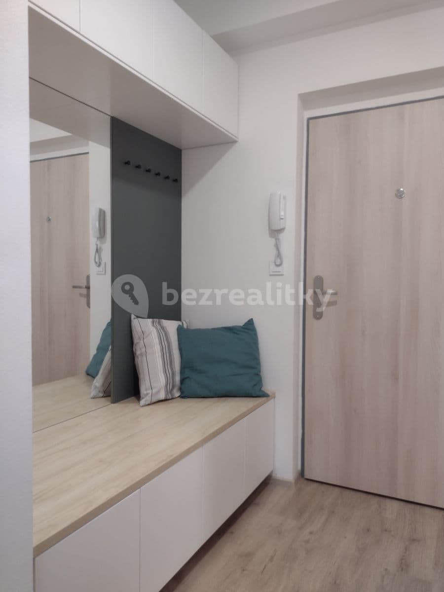 Prenájom bytu 2-izbový 52 m², Wolkerova, Olomouc, Olomoucký kraj Prenájom bytu 2-izbový 52 m², Wolkerova, Olomouc, Olomoucký kraj