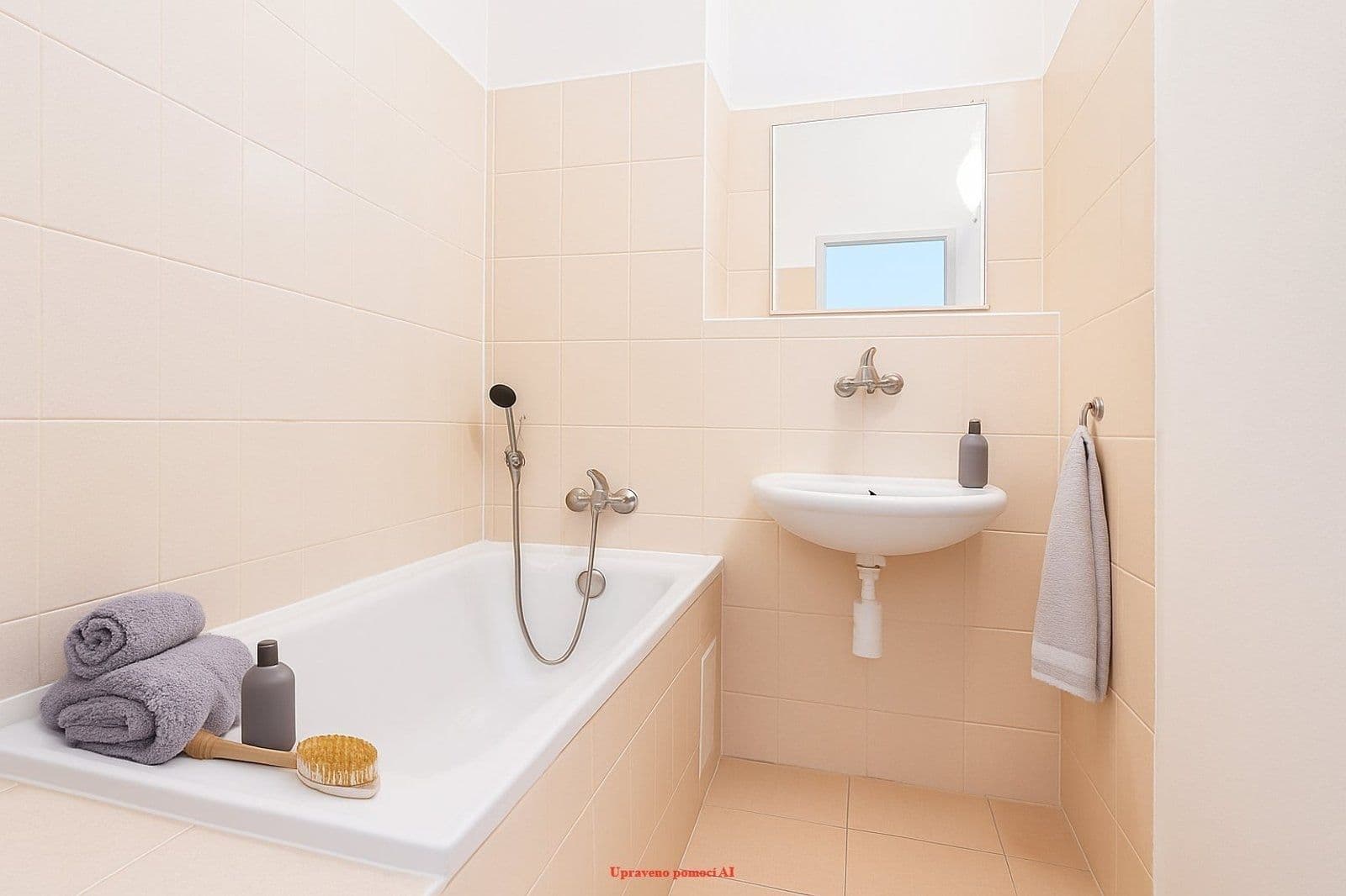 Prenájom bytu 2-izbový 56 m², Čapkova, Karviná, Moravskoslezský kraj Prenájom bytu 2-izbový 56 m², Čapkova, Karviná, Moravskoslezský kraj