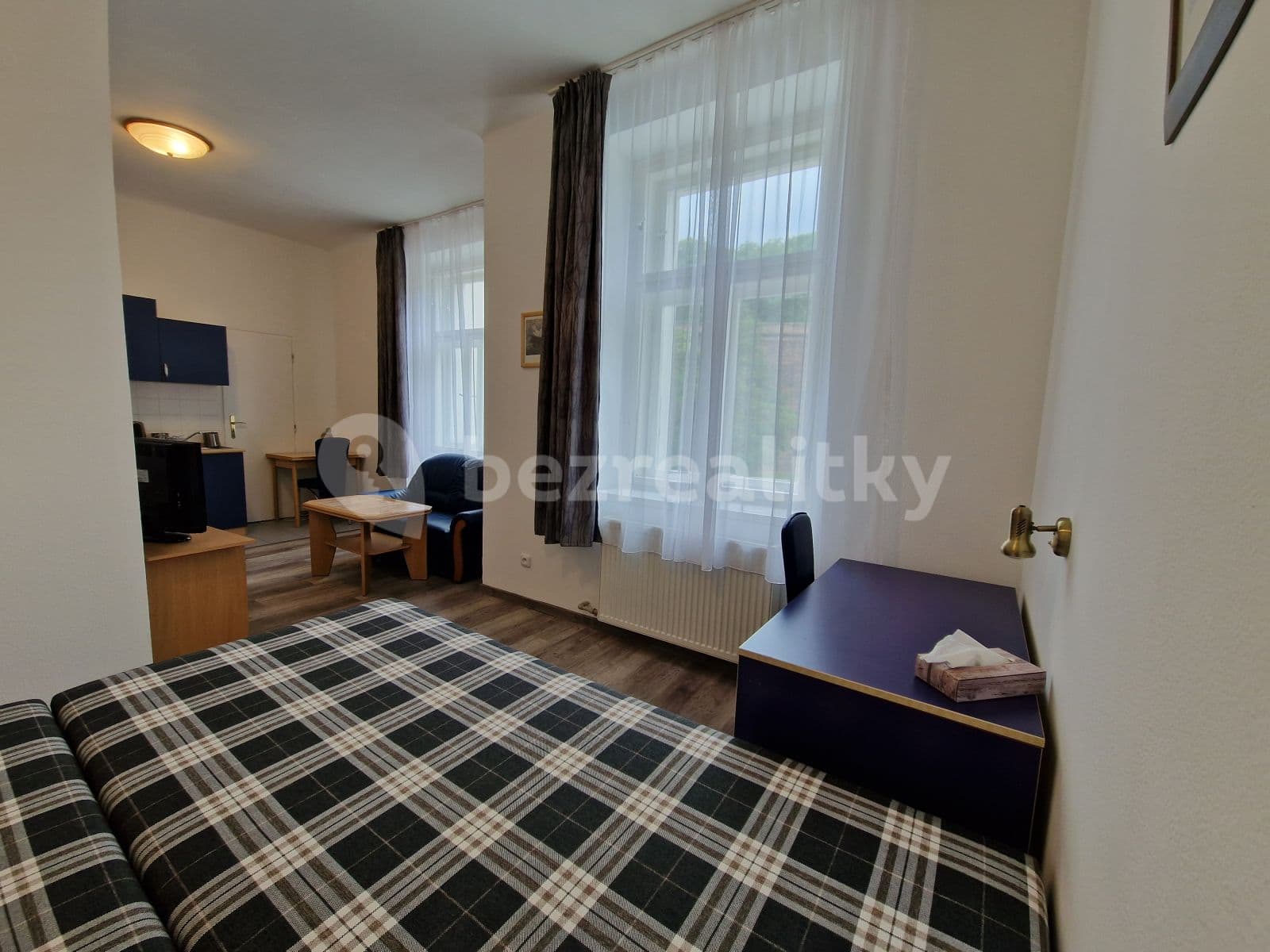 Prenájom bytu 1-izbový 26 m², Vratislavova, Praha, Praha Prenájom bytu 1-izbový 26 m², Vratislavova, Praha, Praha