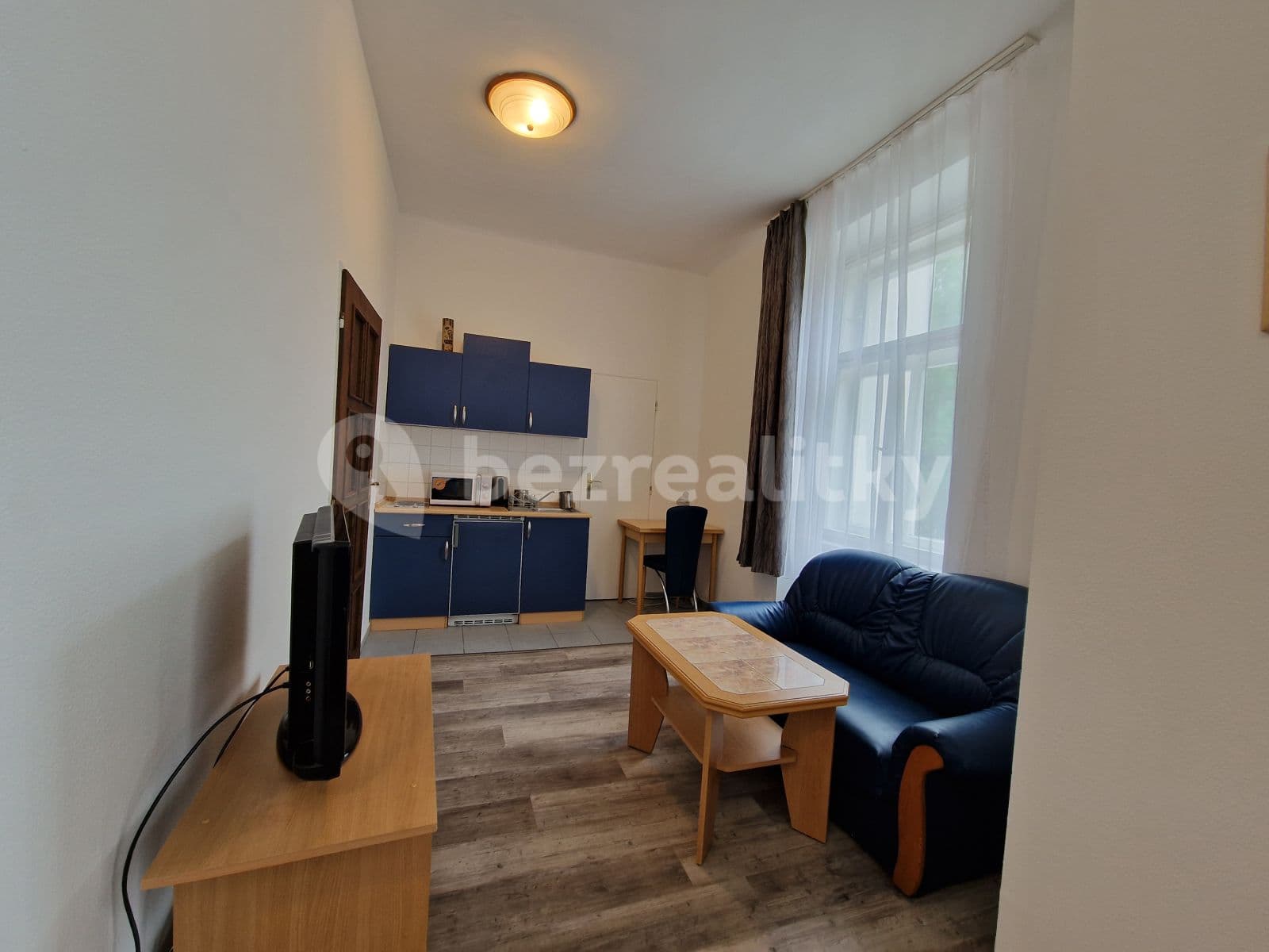 Prenájom bytu 1-izbový 26 m², Vratislavova, Praha, Praha Prenájom bytu 1-izbový 26 m², Vratislavova, Praha, Praha