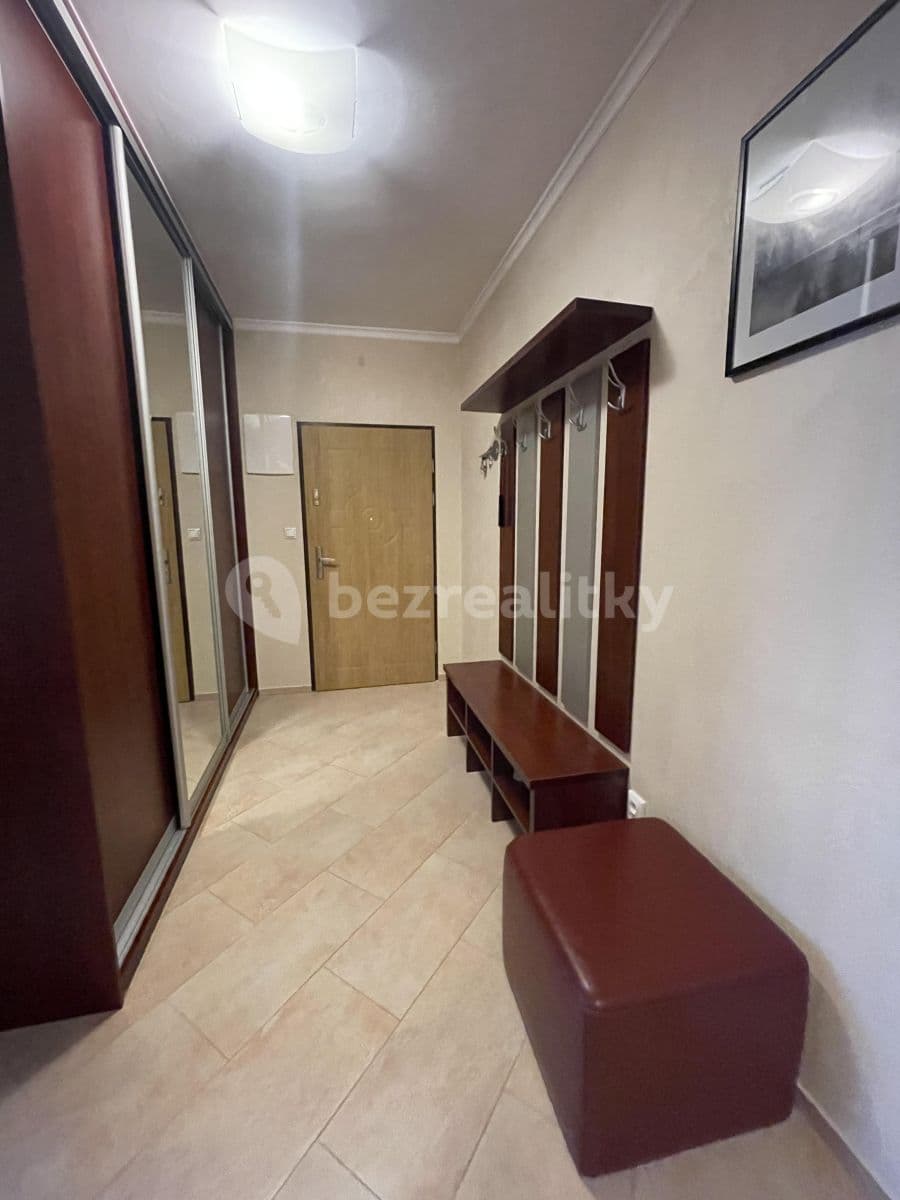 Prenájom bytu 3-izbový 79 m², V Javorech, Praha, Praha Prenájom bytu 3-izbový 79 m², V Javorech, Praha, Praha