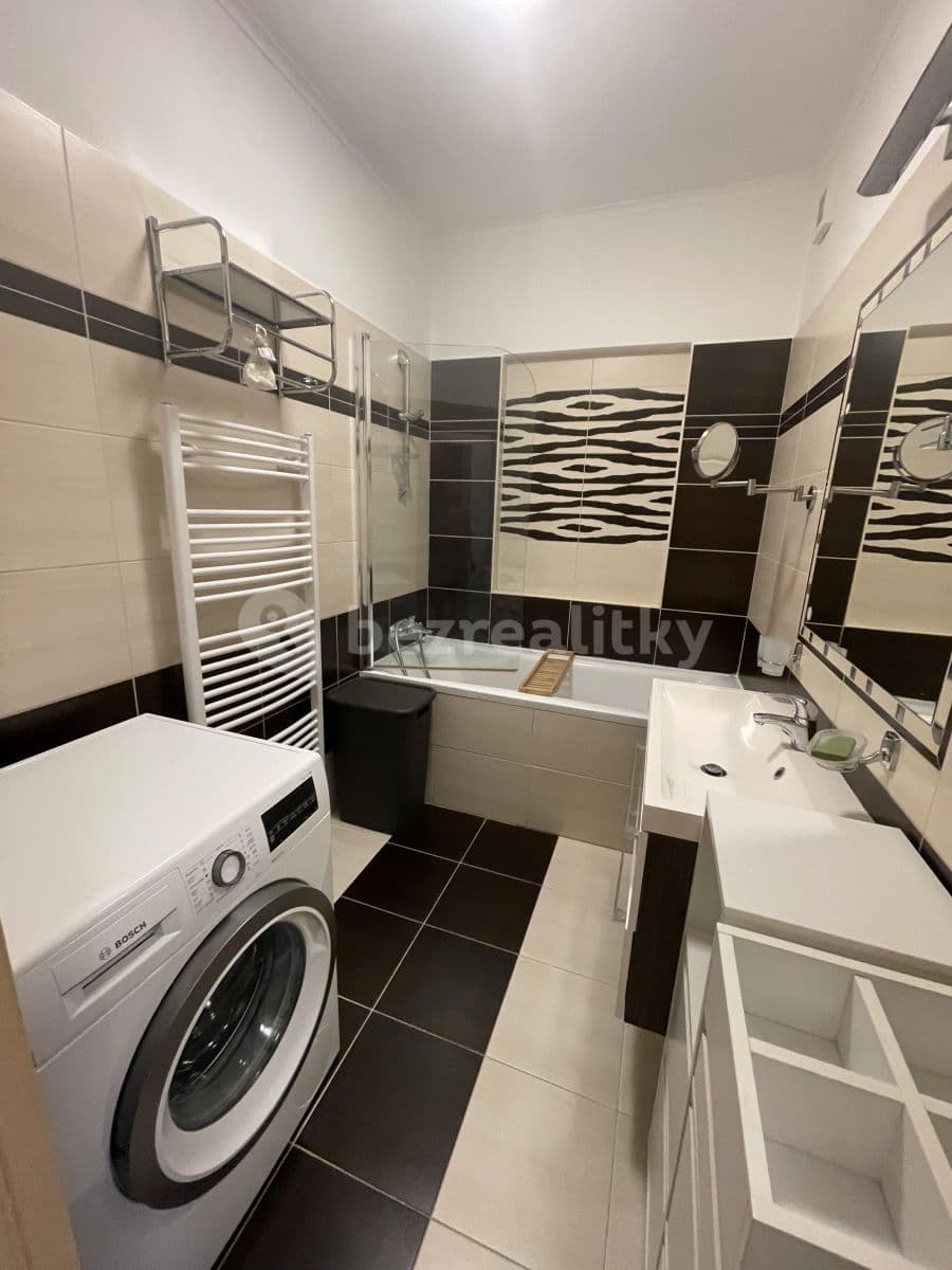 Prenájom bytu 3-izbový 79 m², V Javorech, Praha, Praha Prenájom bytu 3-izbový 79 m², V Javorech, Praha, Praha